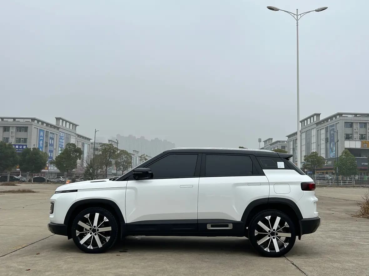Geely ICON 2023 г. 18053 км. — фото 4