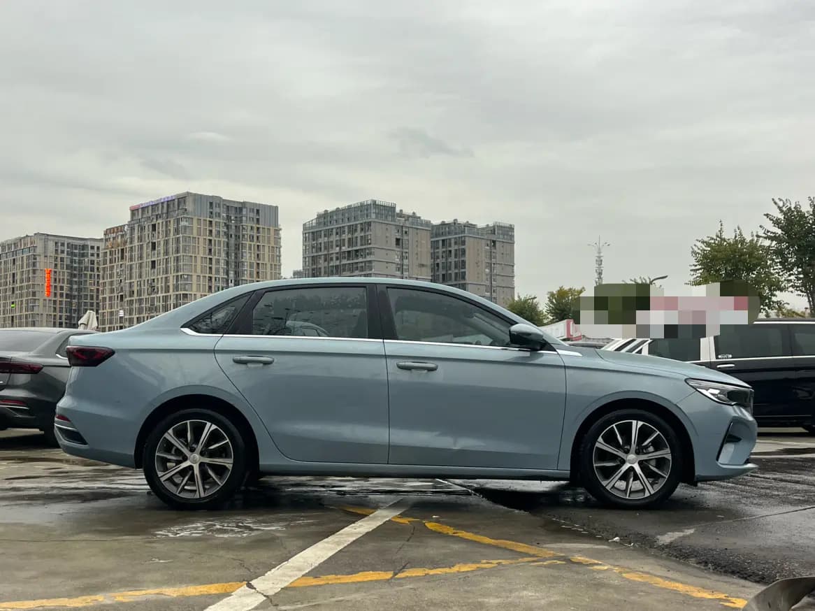 Geely Emgrand 2023 г. 16092 км. — фото 7