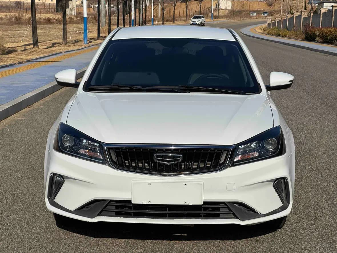 Geely Emgrand 2021 г. 30093 км. — фото 2