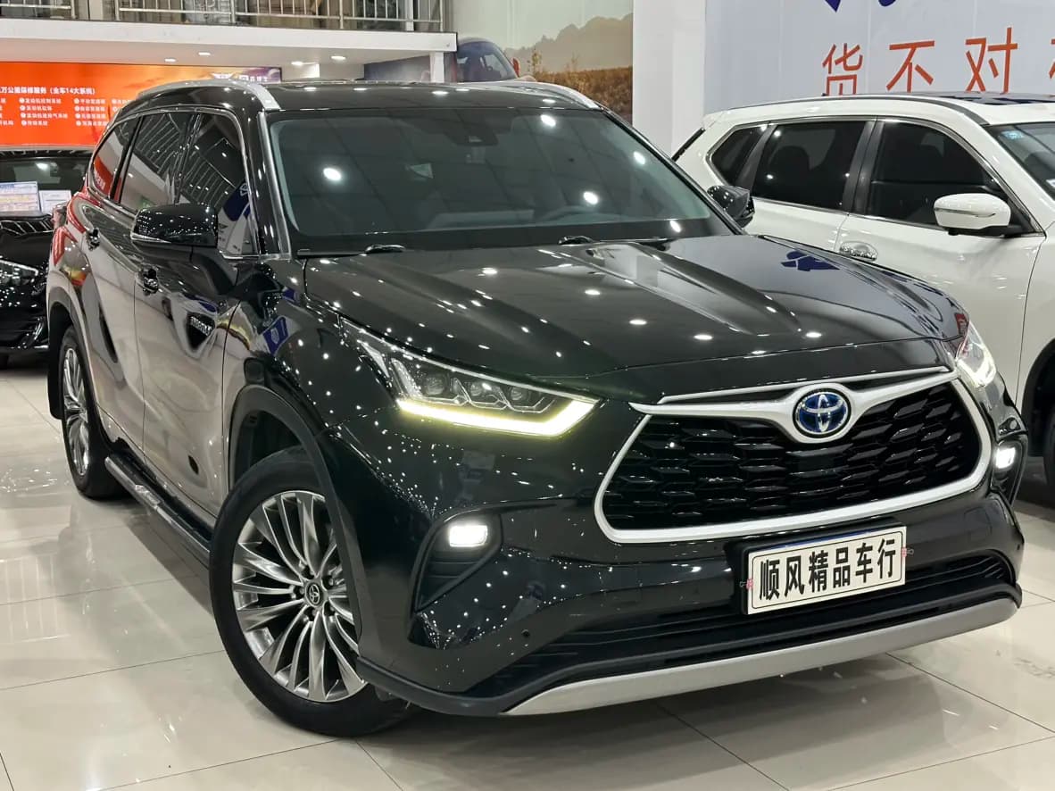 Toyota Highlander 2023 г. 50010 км. — фото 3