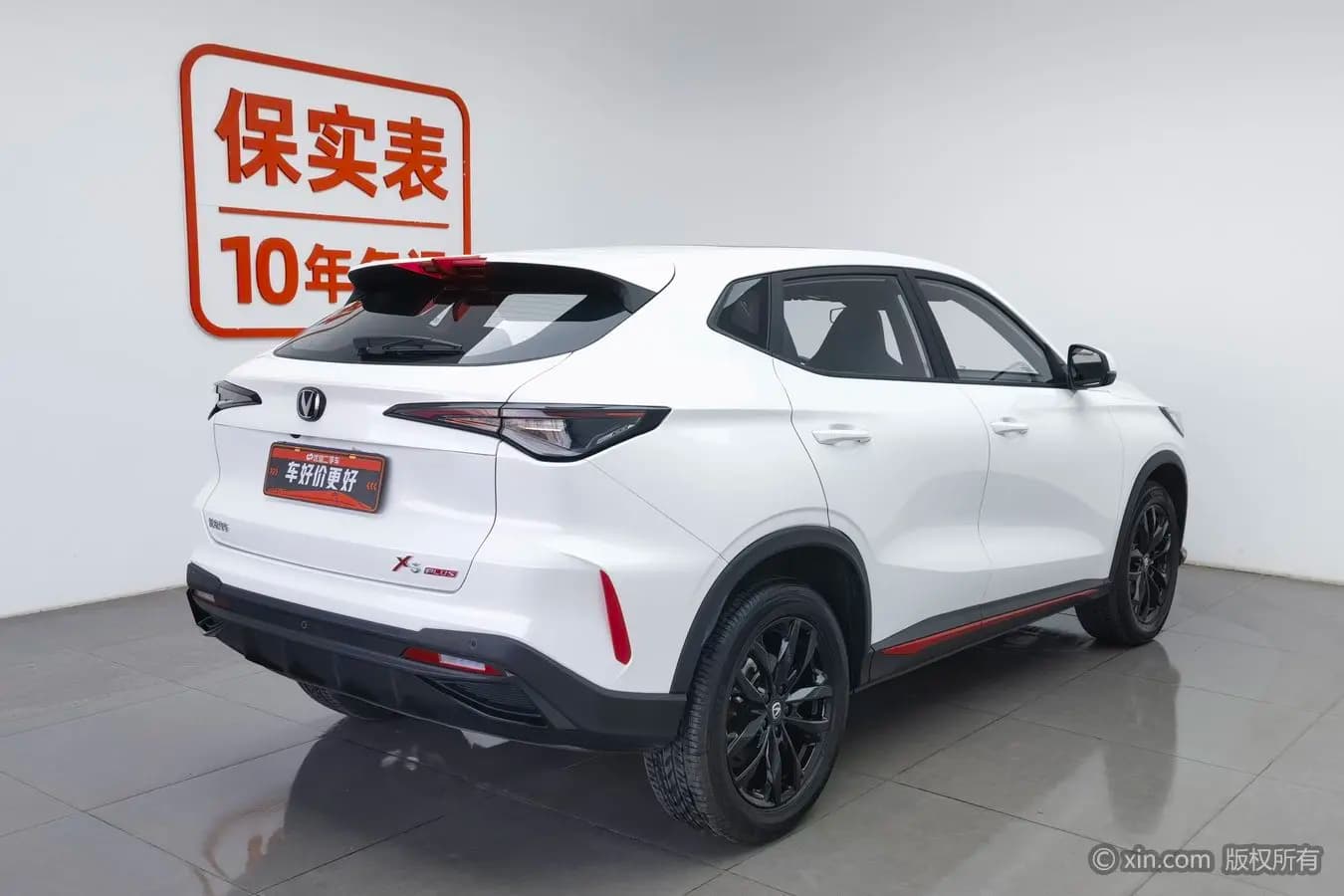 Toyota RAV4 2025 г. 8930 км. — фото 4