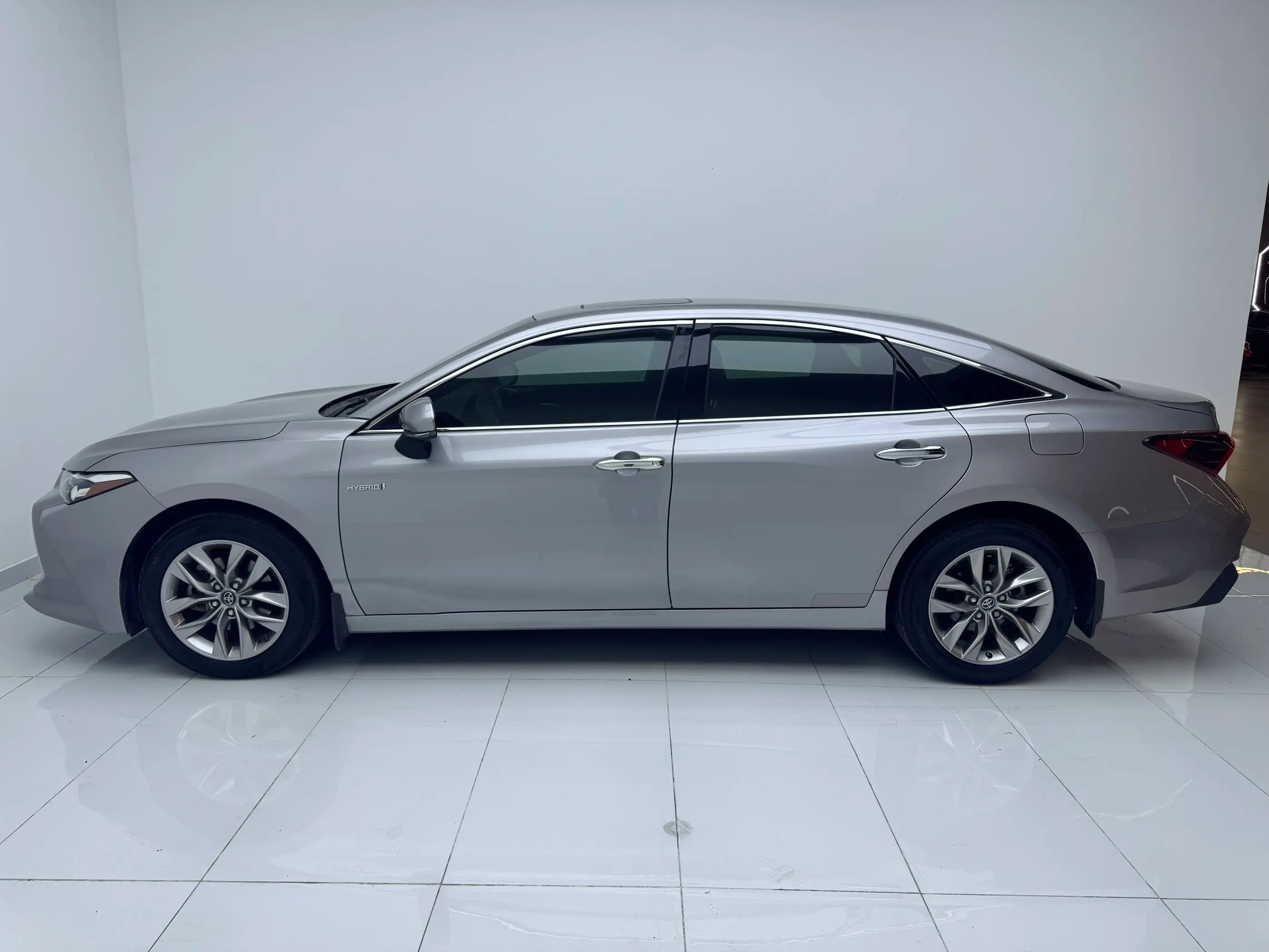 Toyota Avalon 2021 г. 63200 км. — фото 4