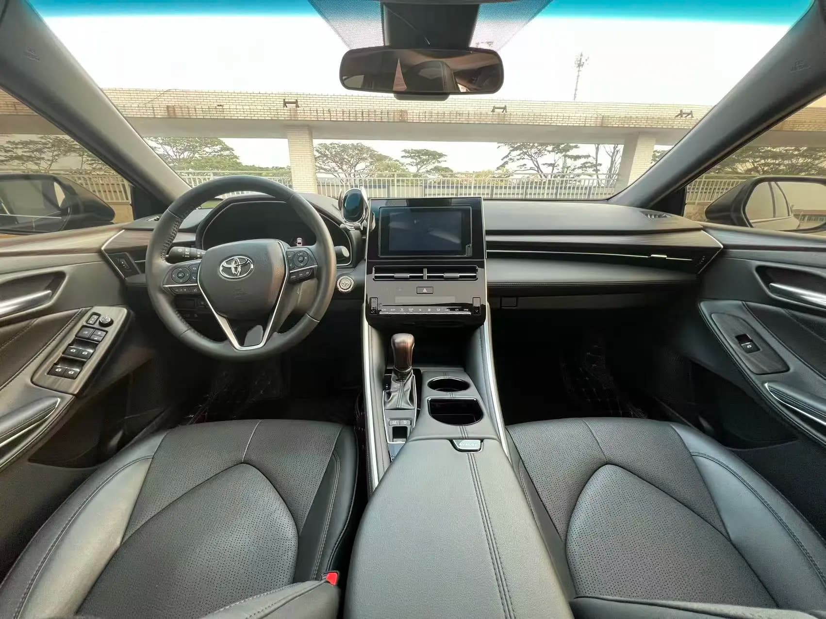 Toyota Avalon 2024 г. 23000 км. — фото 12