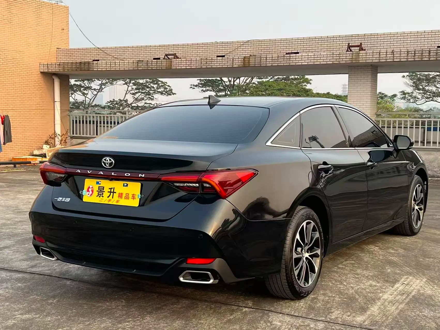 Toyota Avalon 2024 г. 23000 км. — фото 7