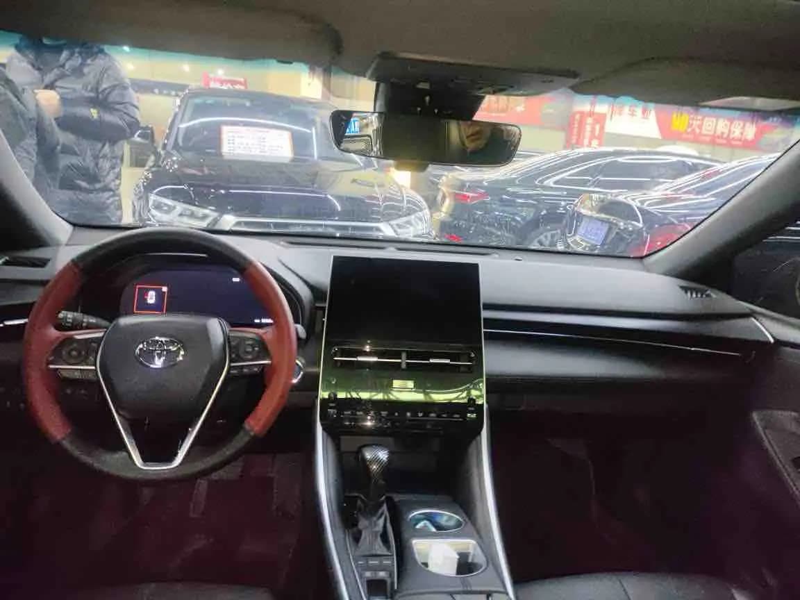 Toyota Avalon 2022 г. 53000 км. — фото 7