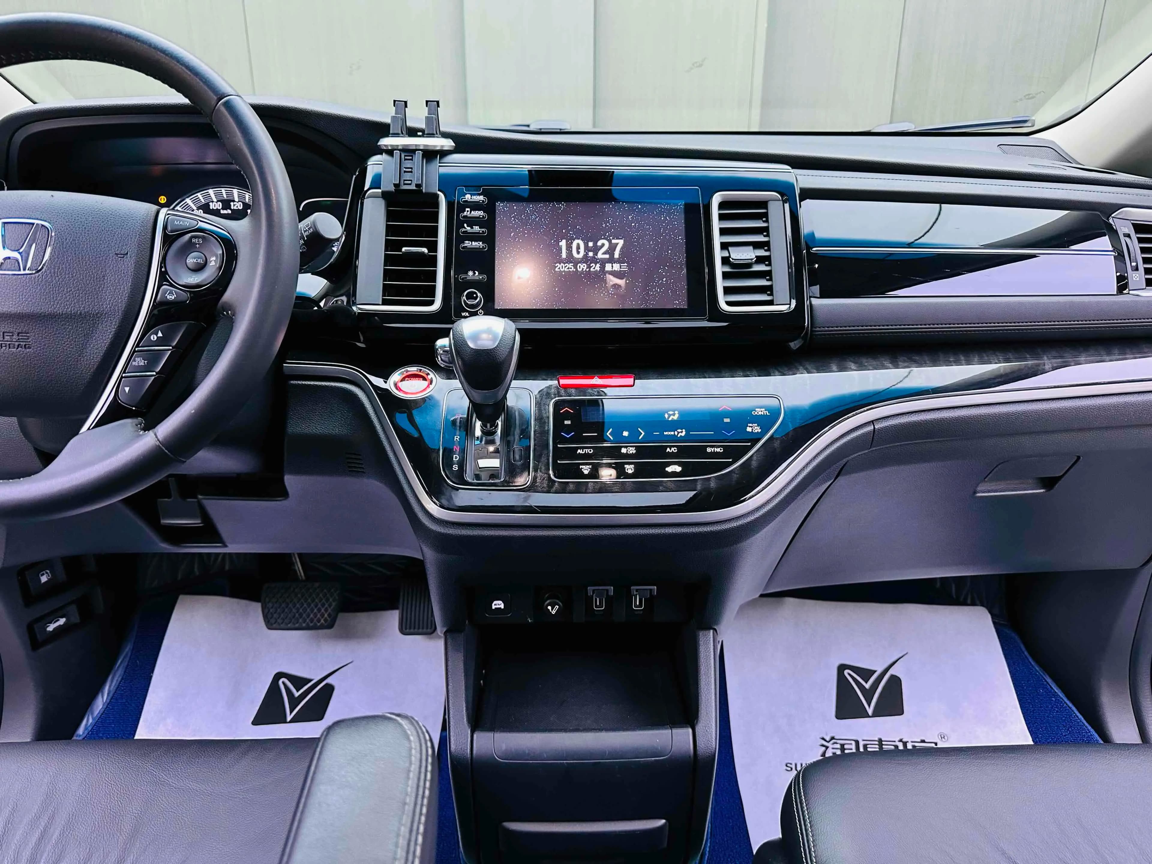 Honda Elysion 2021 г. 66092 км. — фото 13