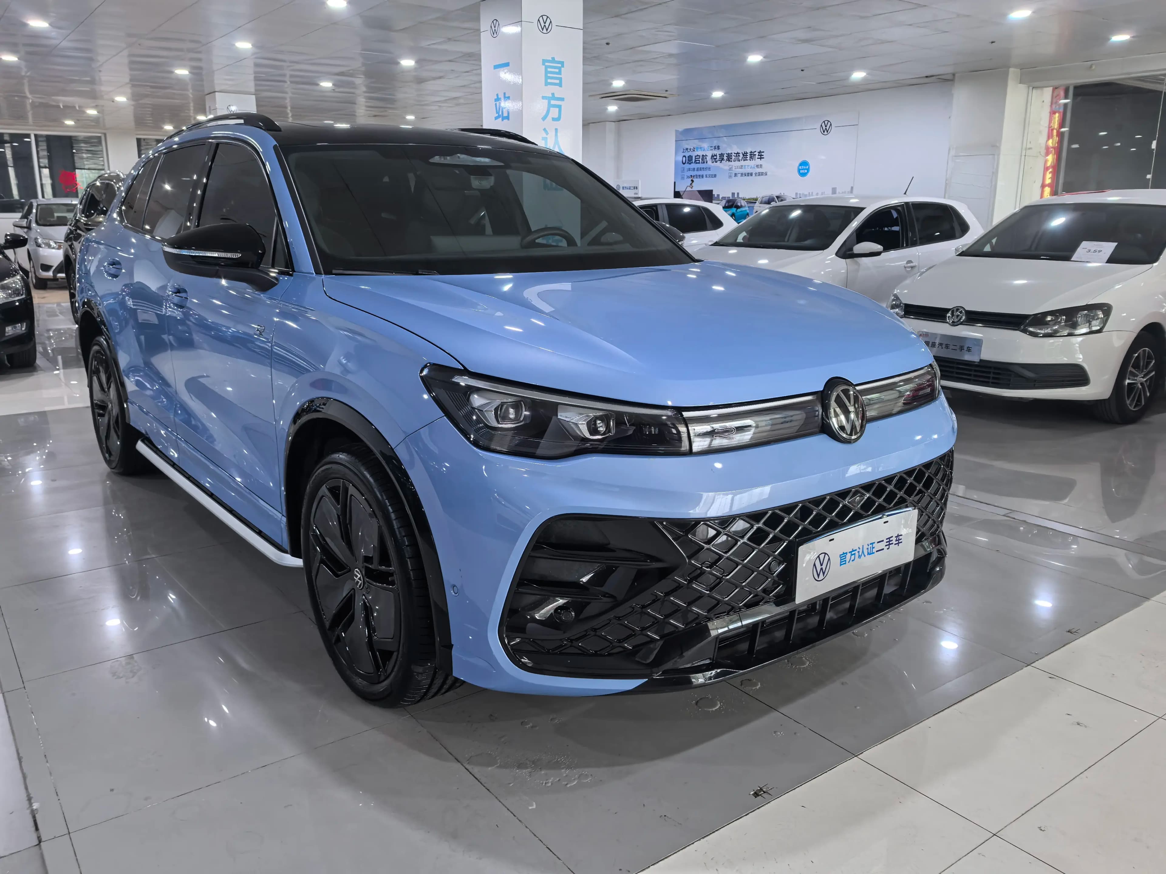 Volkswagen Tiguan L 2024 г. 6618 км. — фото 3
