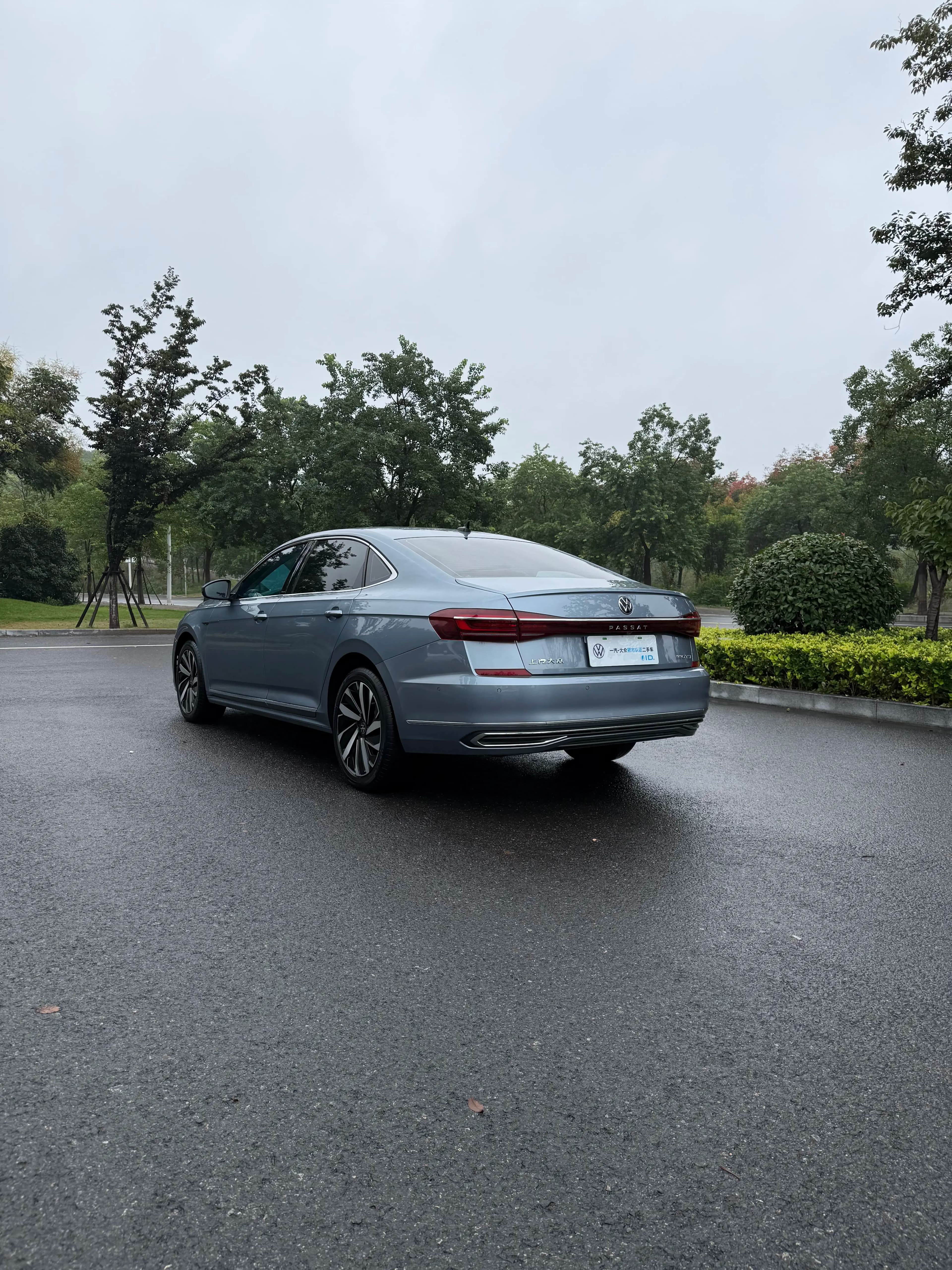 Volkswagen Passat 2023 г. 48998 км. — фото 5