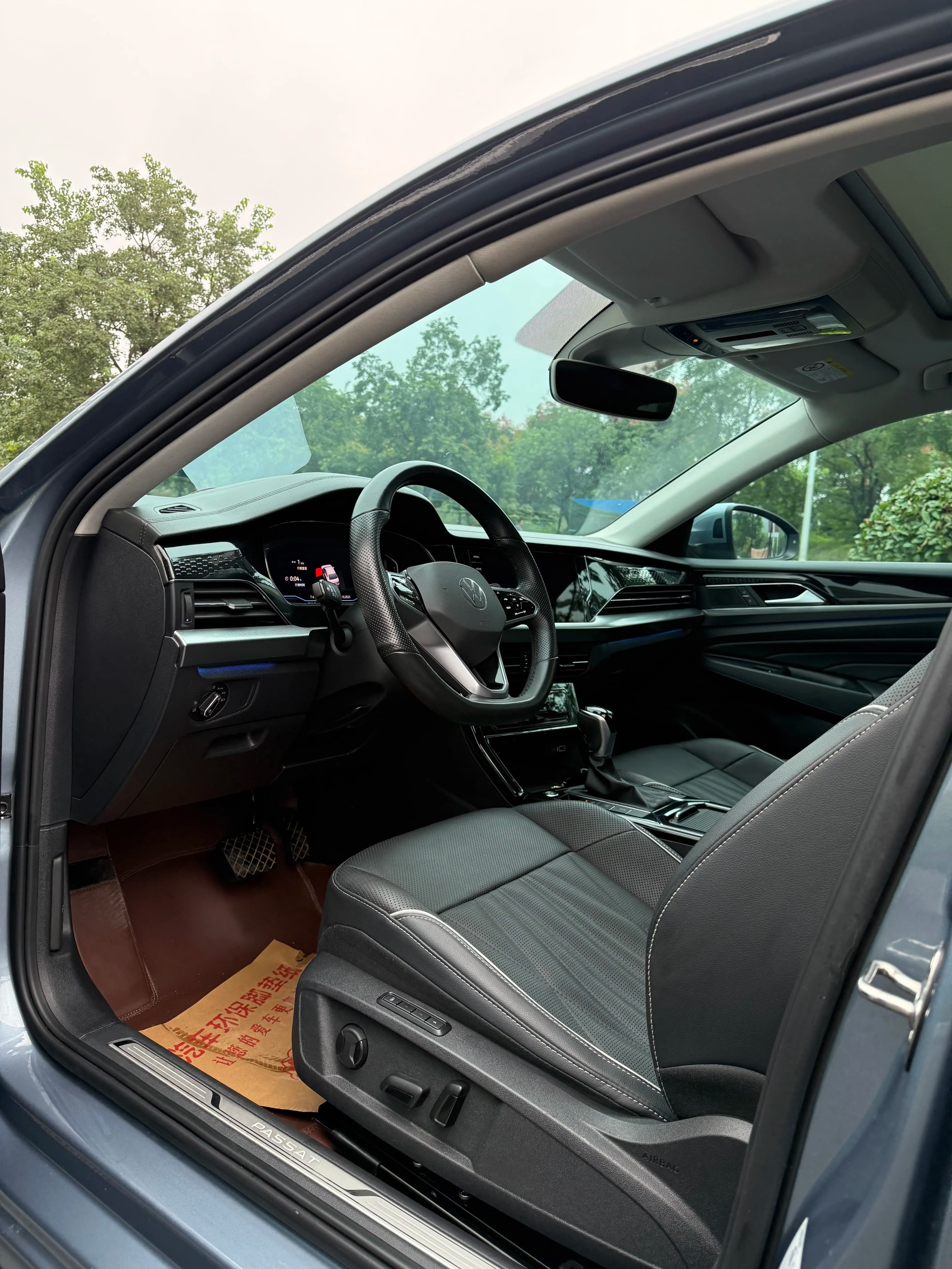 Volkswagen Passat 2023 г. 48998 км. — фото 8