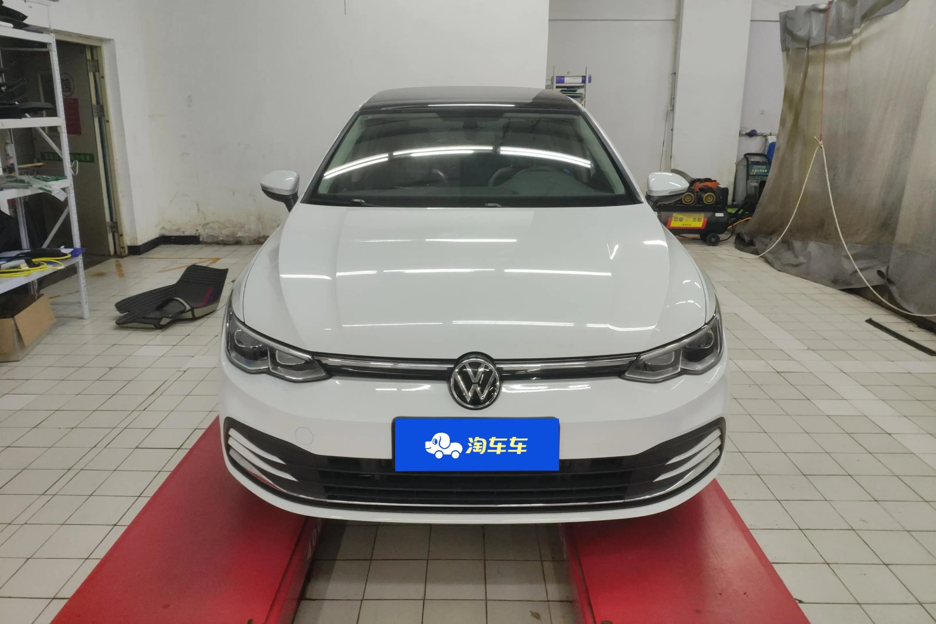 Volkswagen Golf 2022 г. 25648 км. — фото 2