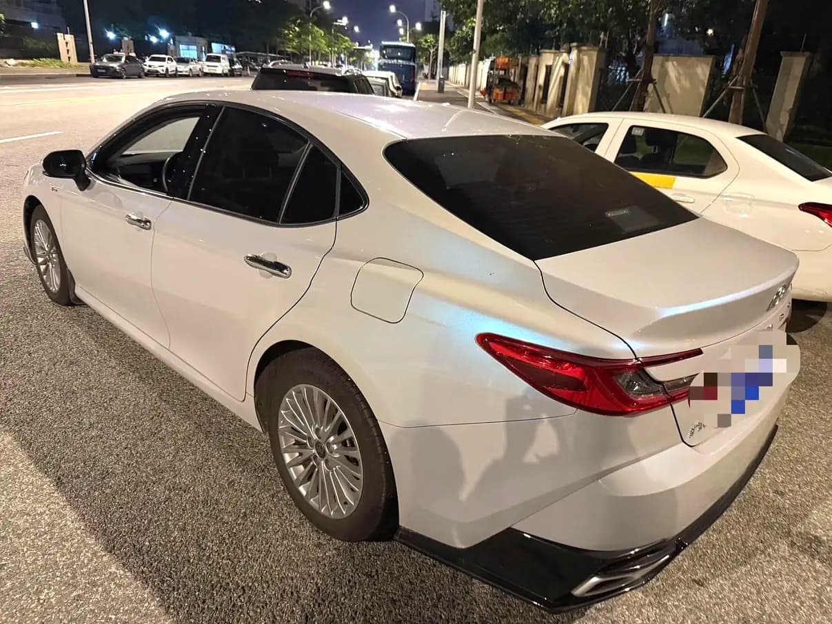 Toyota Camry 2024 г. 12089 км. — фото 4