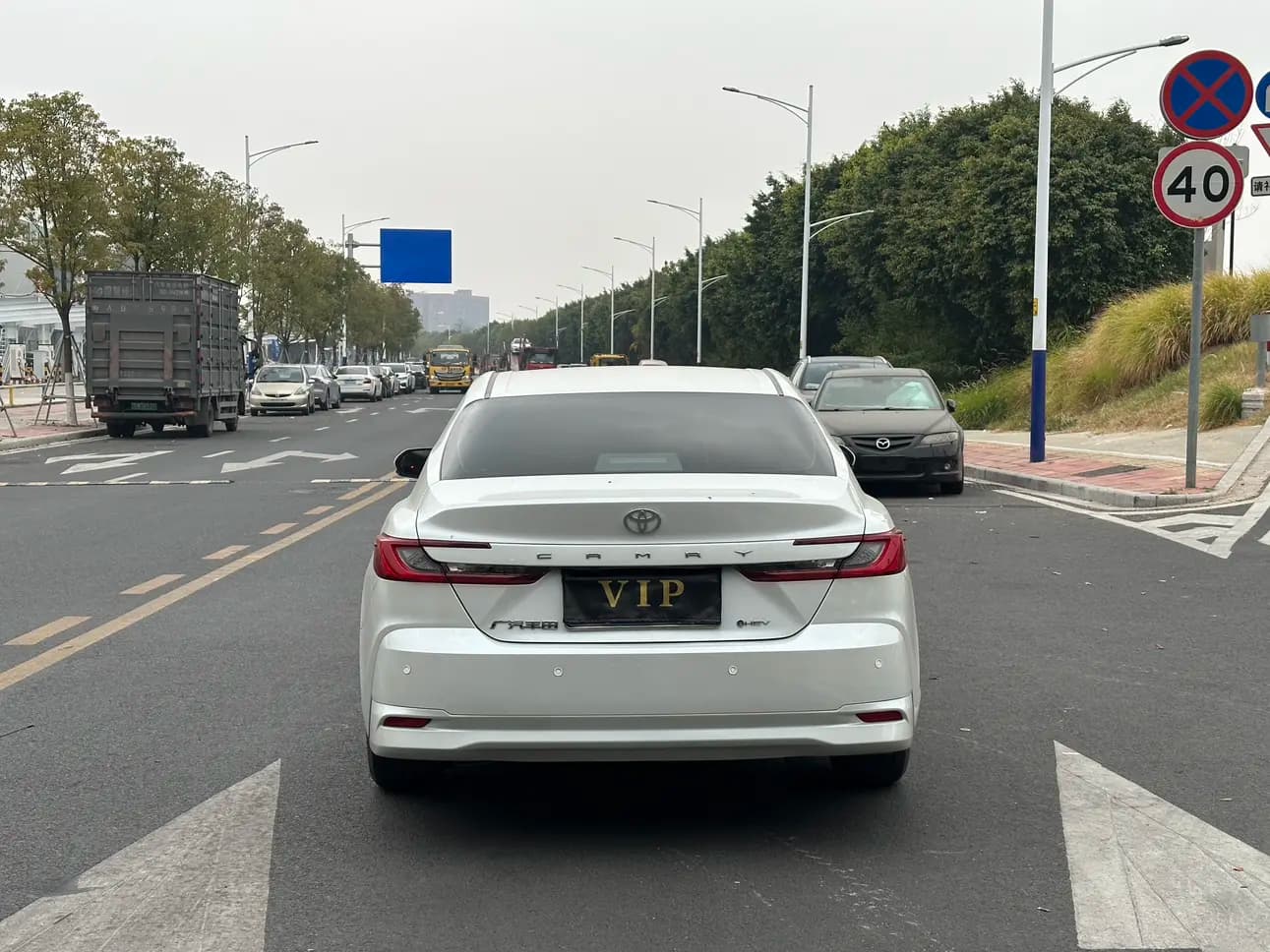 Toyota Camry 2024 г. 37090 км. — фото 6