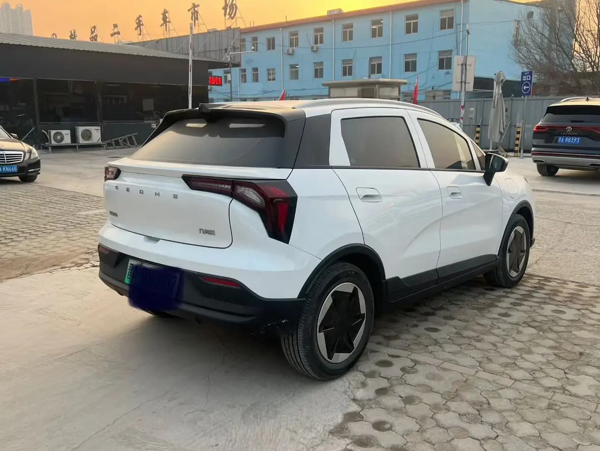 Geely Geometry E Firefly 2024 г. 24025 км. — фото 6