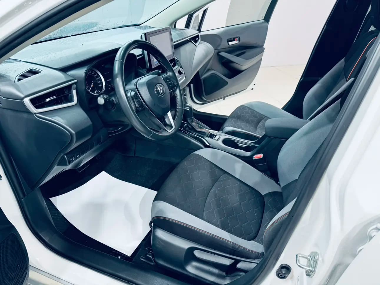 Toyota Corolla 2021 г. 47024 км. — фото 12