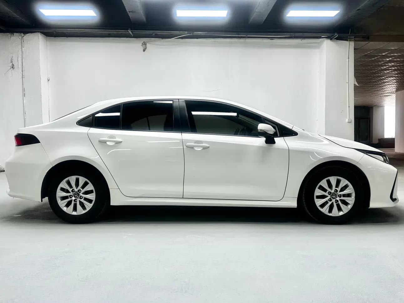 Toyota Corolla 2022 г. 68025 км. — фото 7