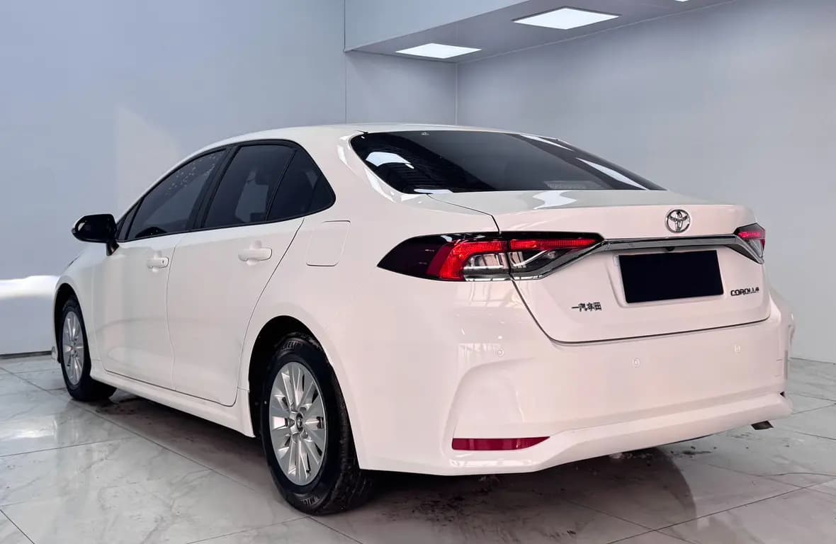 Toyota Corolla 2021 г. 39026 км. — фото 4
