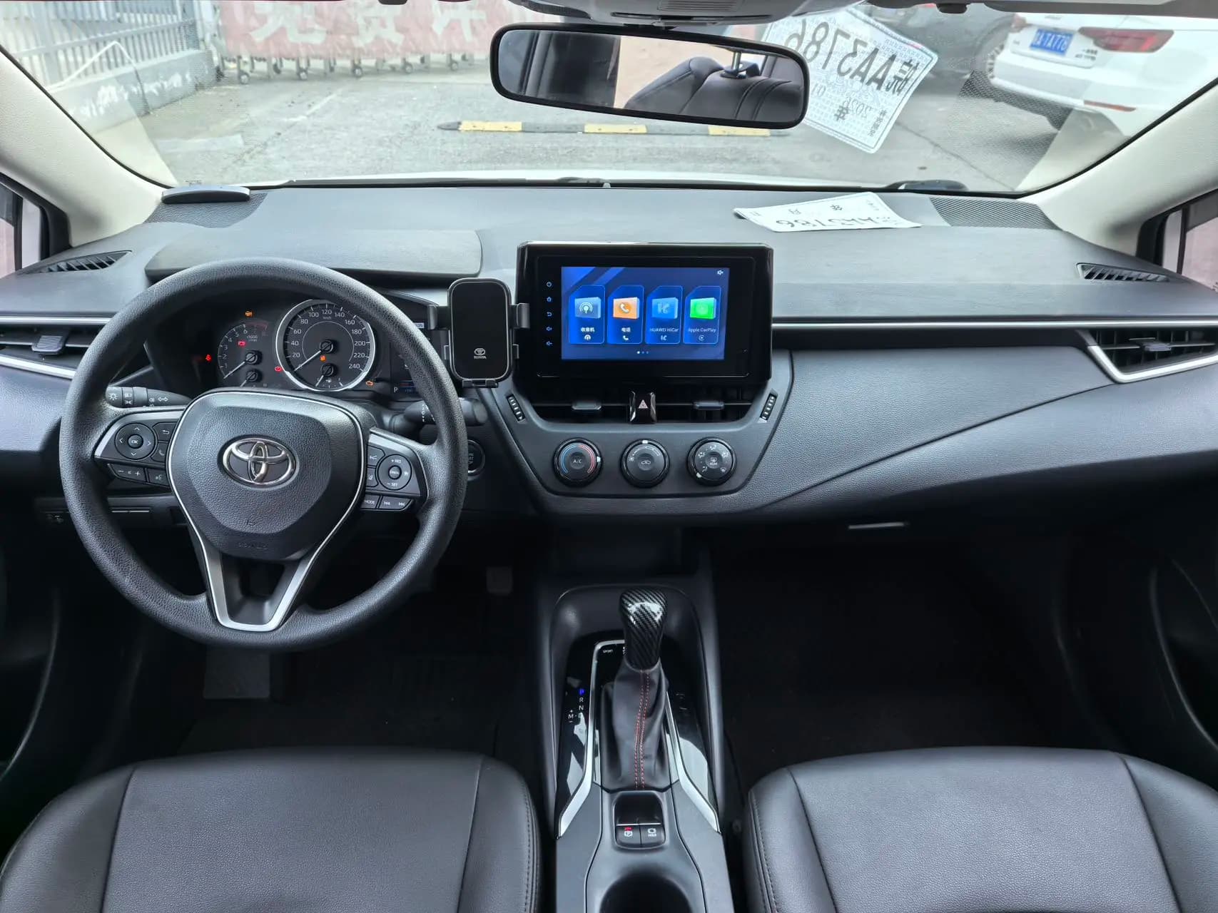 Toyota Corolla 2023 г. 47428 км. — фото 9