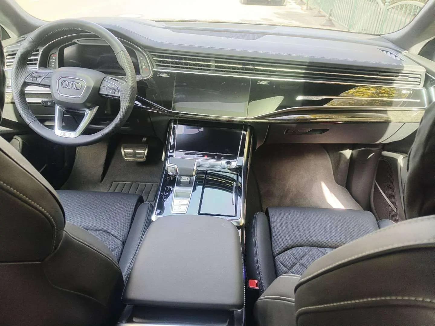 Audi Q8 2024 г. 12133 км. — фото 7