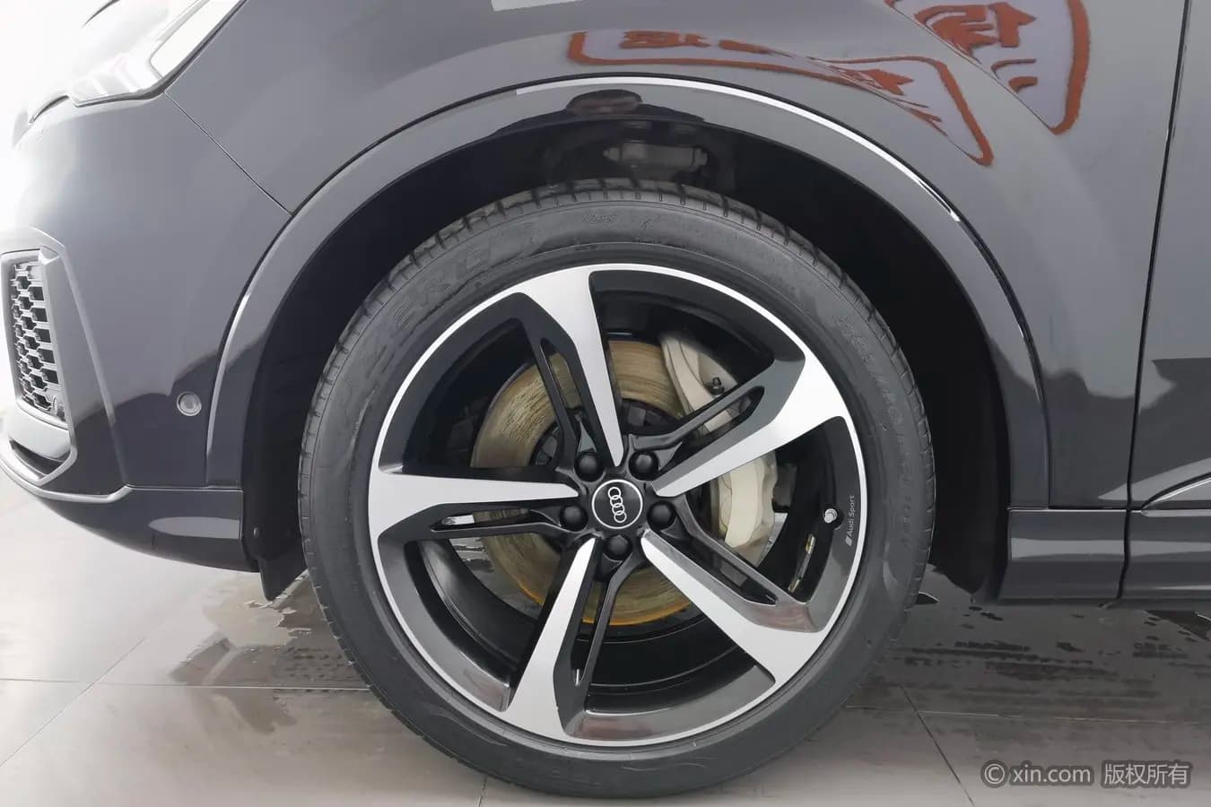 Audi Q7 2021 г. 105832 км. — фото 10