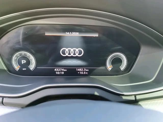 Audi Q5L 2023 г. 43393 км. — фото 15