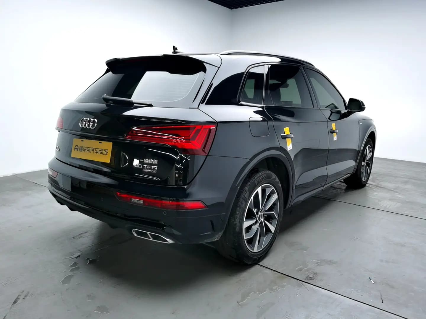 Audi Q5L 2023 г. 43393 км. — фото 7