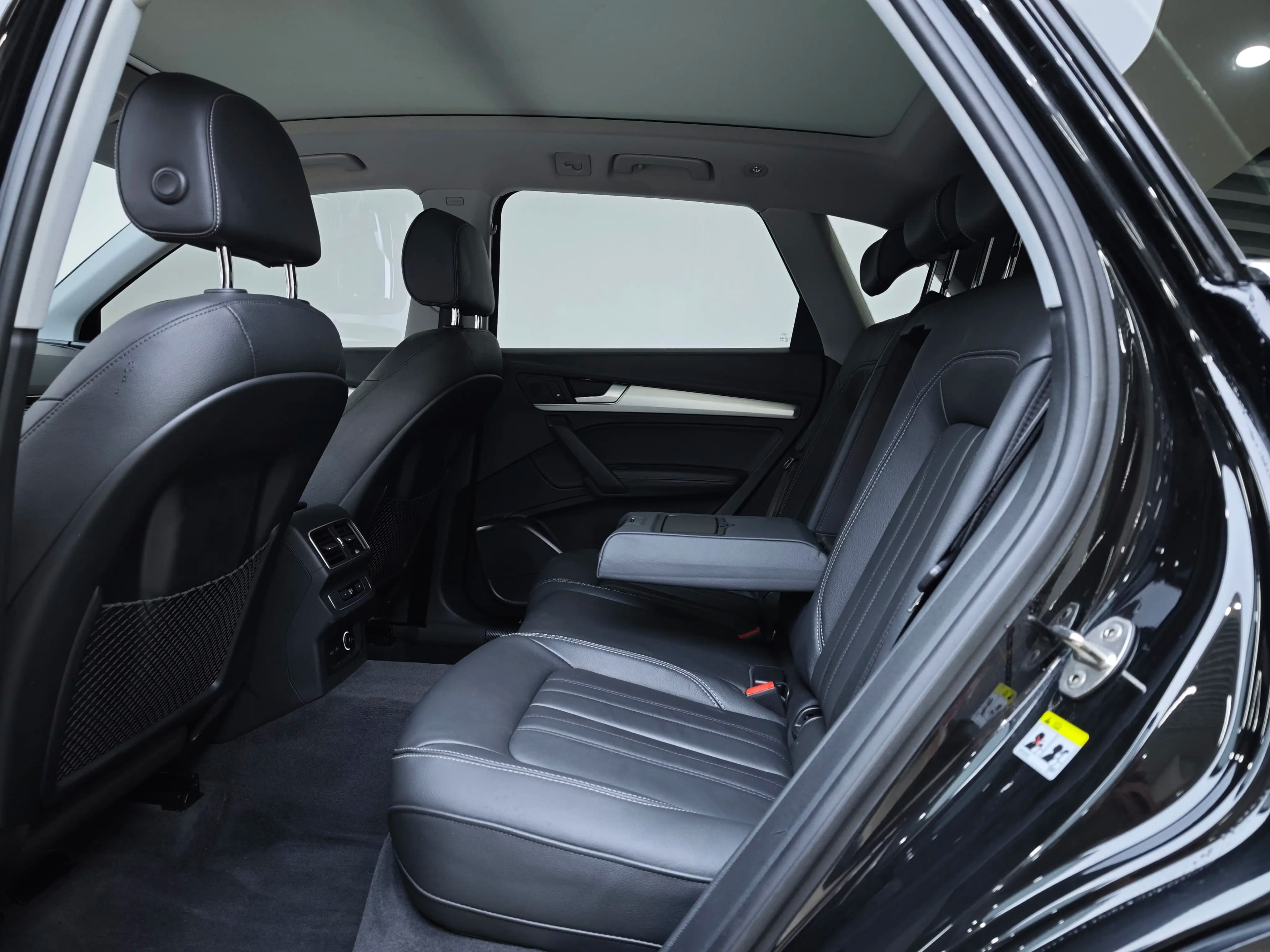 Audi Q5L 2021 г. 63099 км. — фото 21
