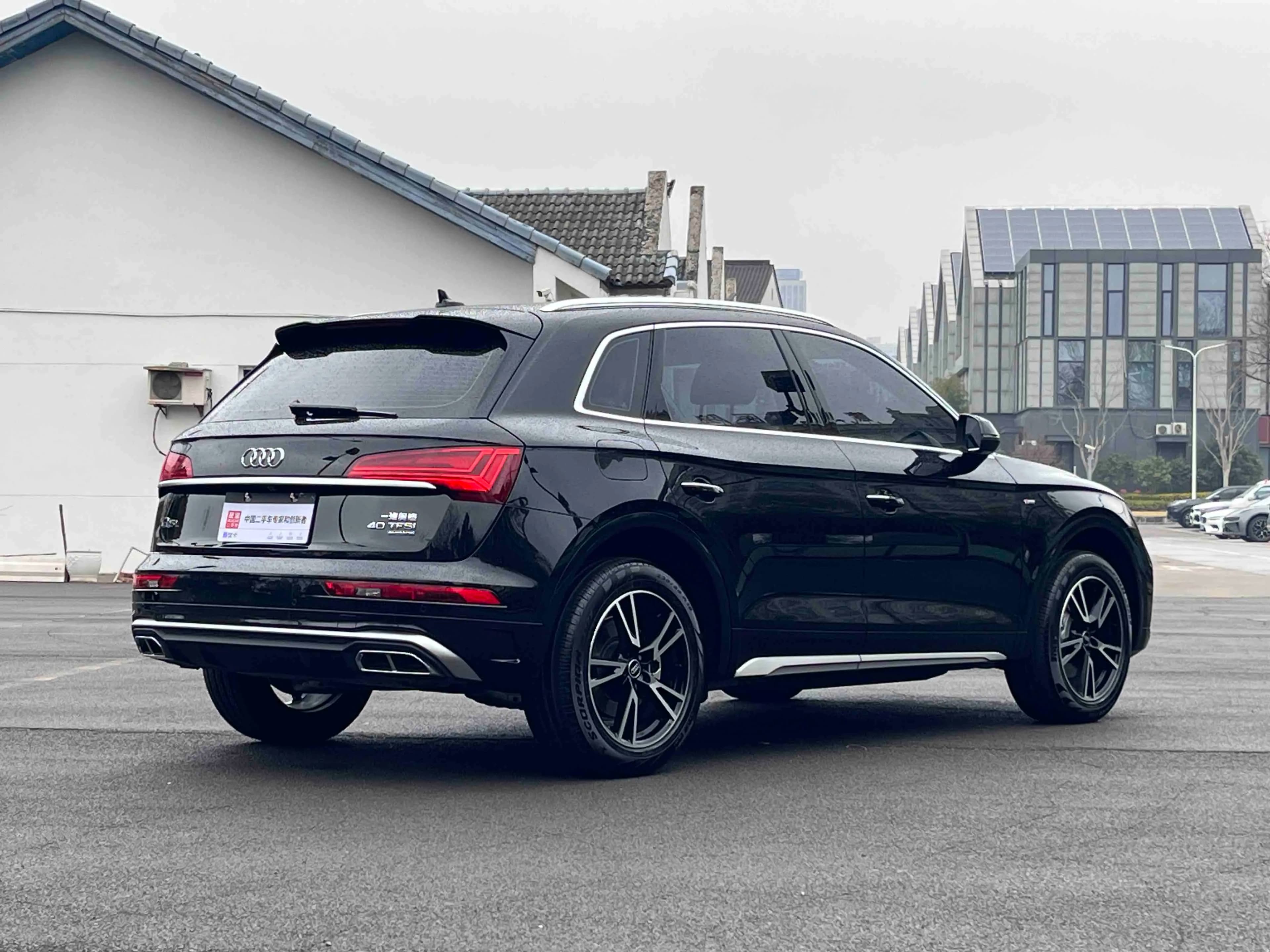 Audi Q5L 2024 г. 14115 км. — фото 7