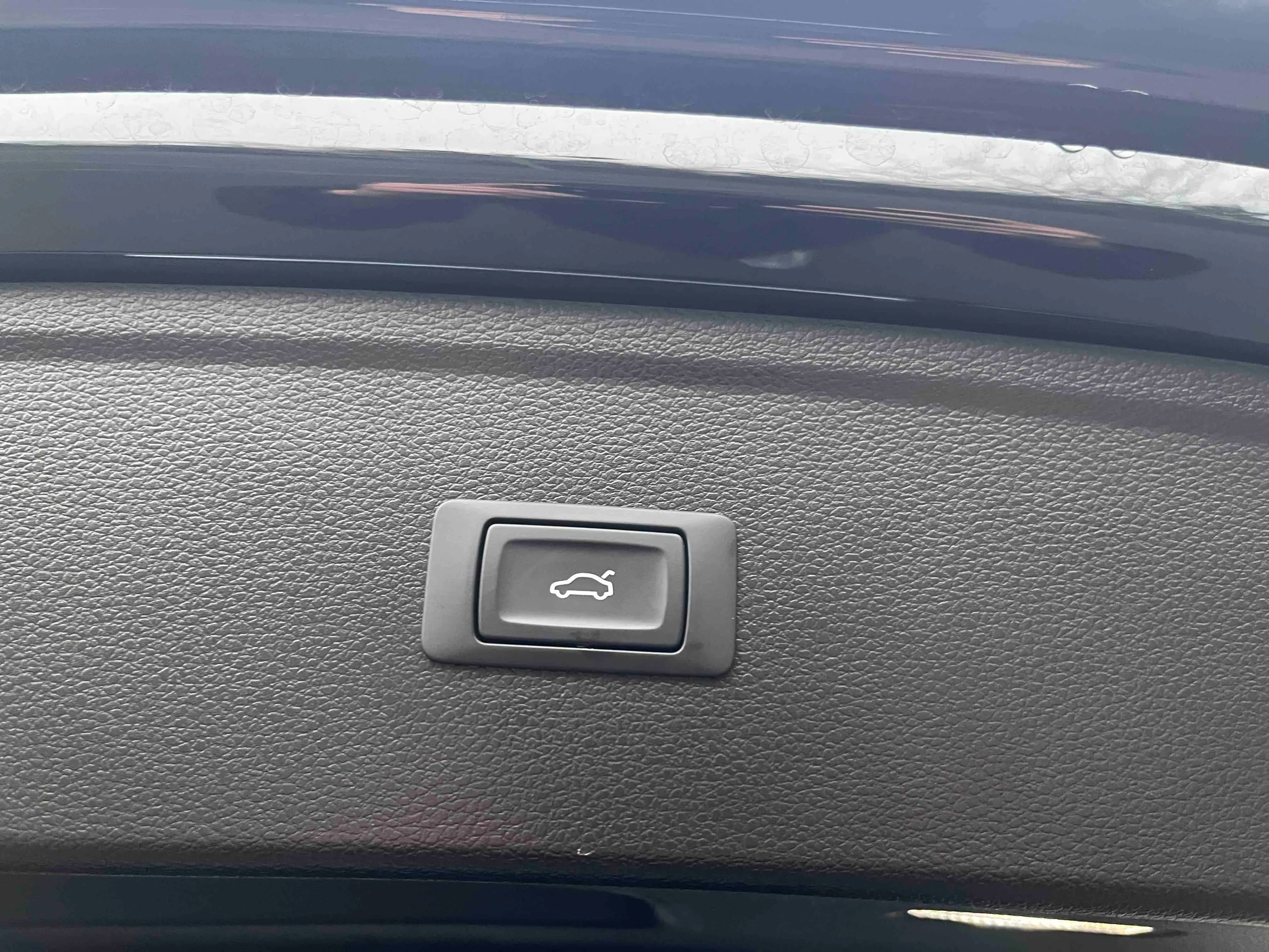 Audi Q5L 2024 г. 14115 км. — фото 9