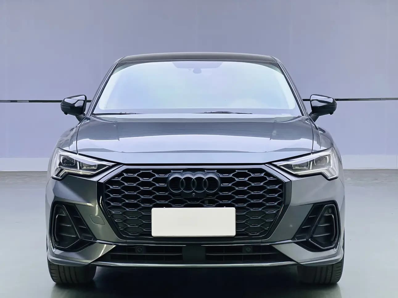Audi Q3 Sportback 2021 г. 45117 км. — фото 2