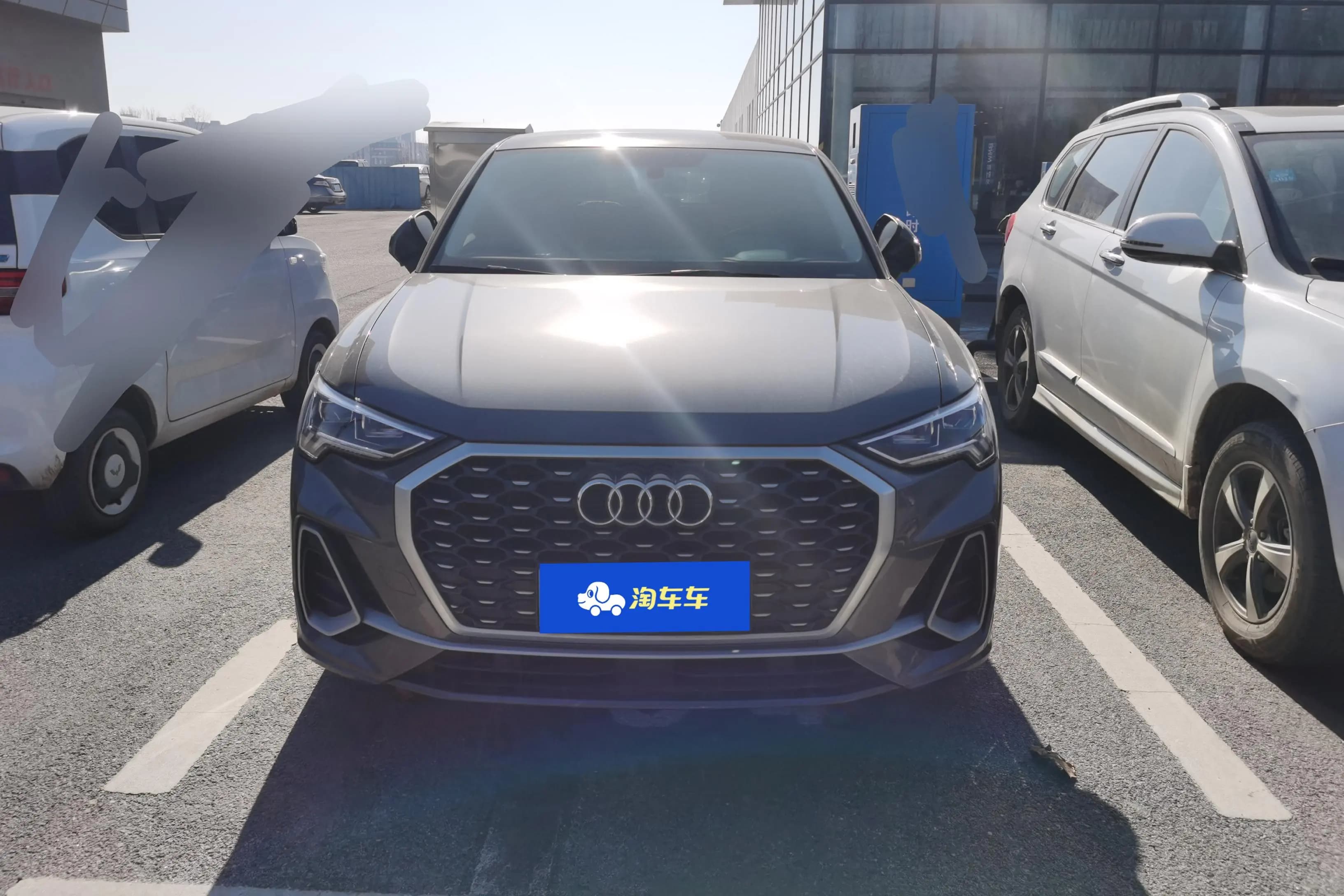 Audi Q3 Sportback 2021 г. 56404 км. — фото 2