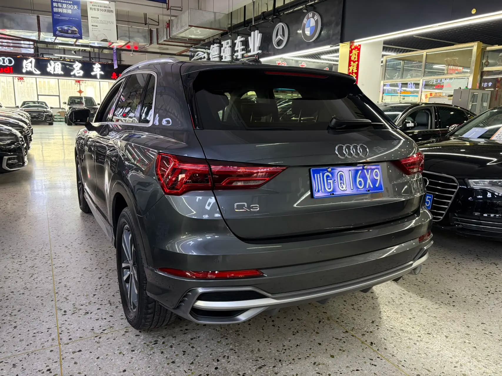Audi Q3 2021 г. 63122 км. — фото 4