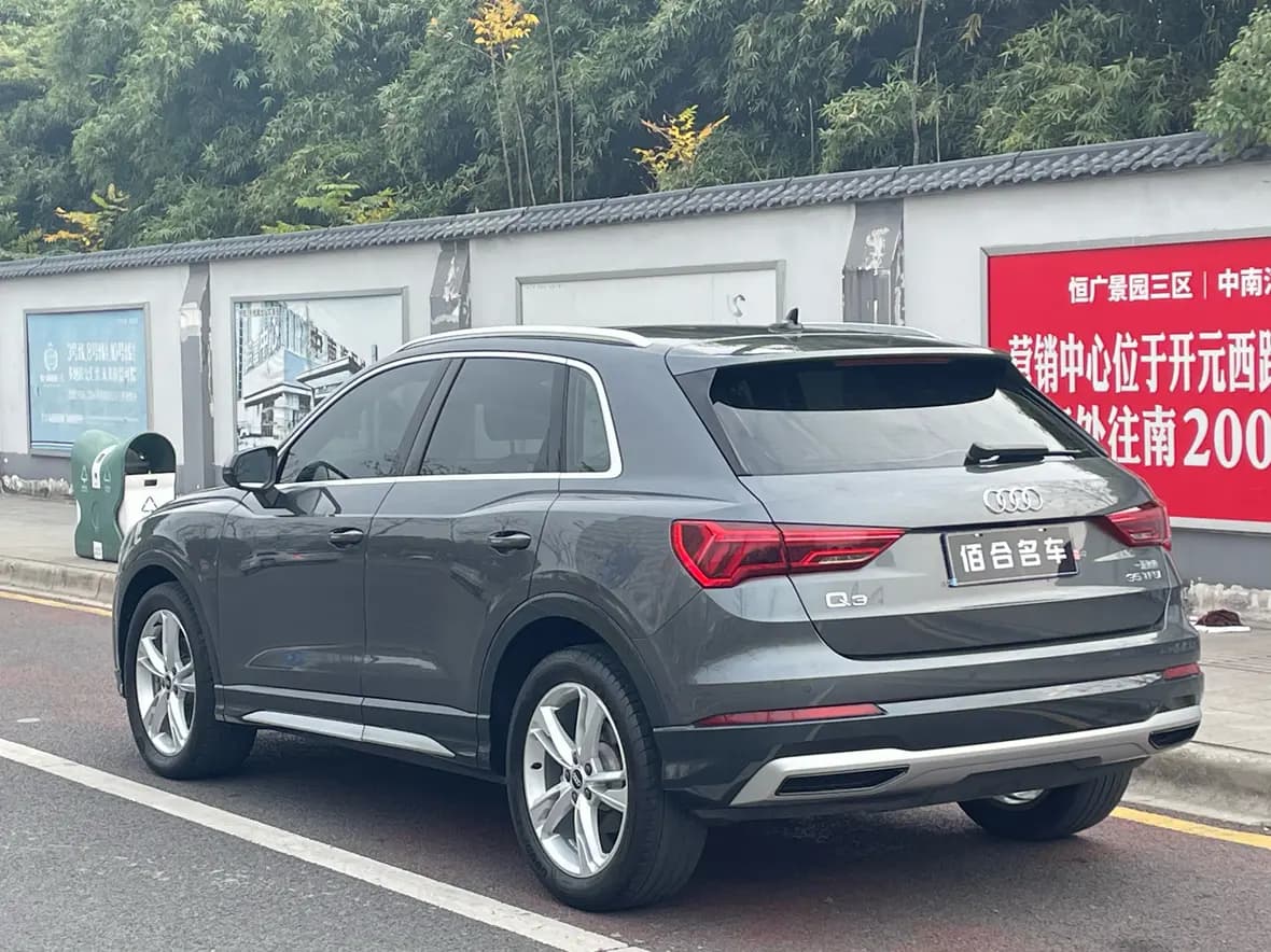 Audi Q3 2022 г. 49132 км. — фото 4