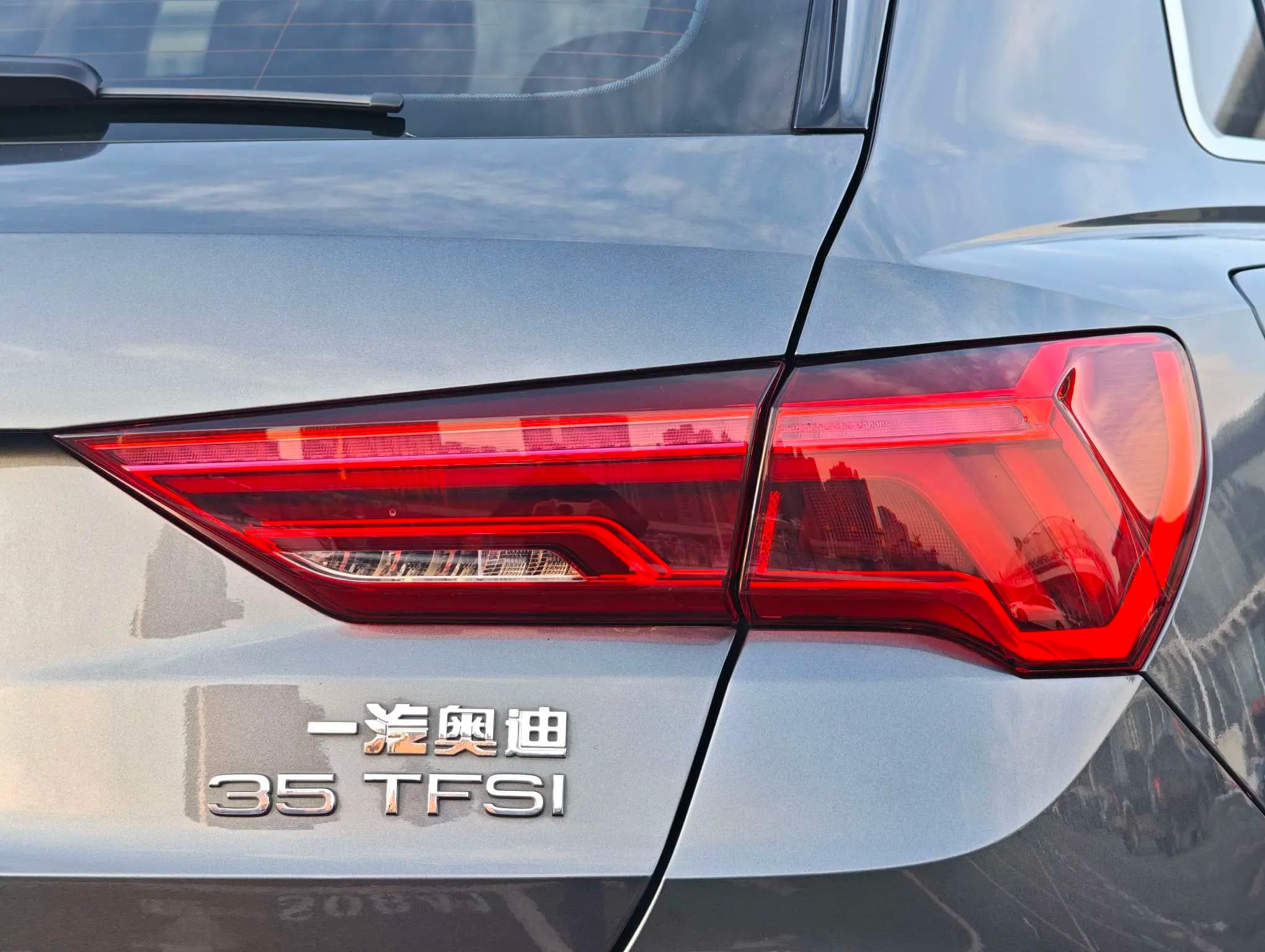 Audi Q3 2021 г. 32139 км. — фото 10