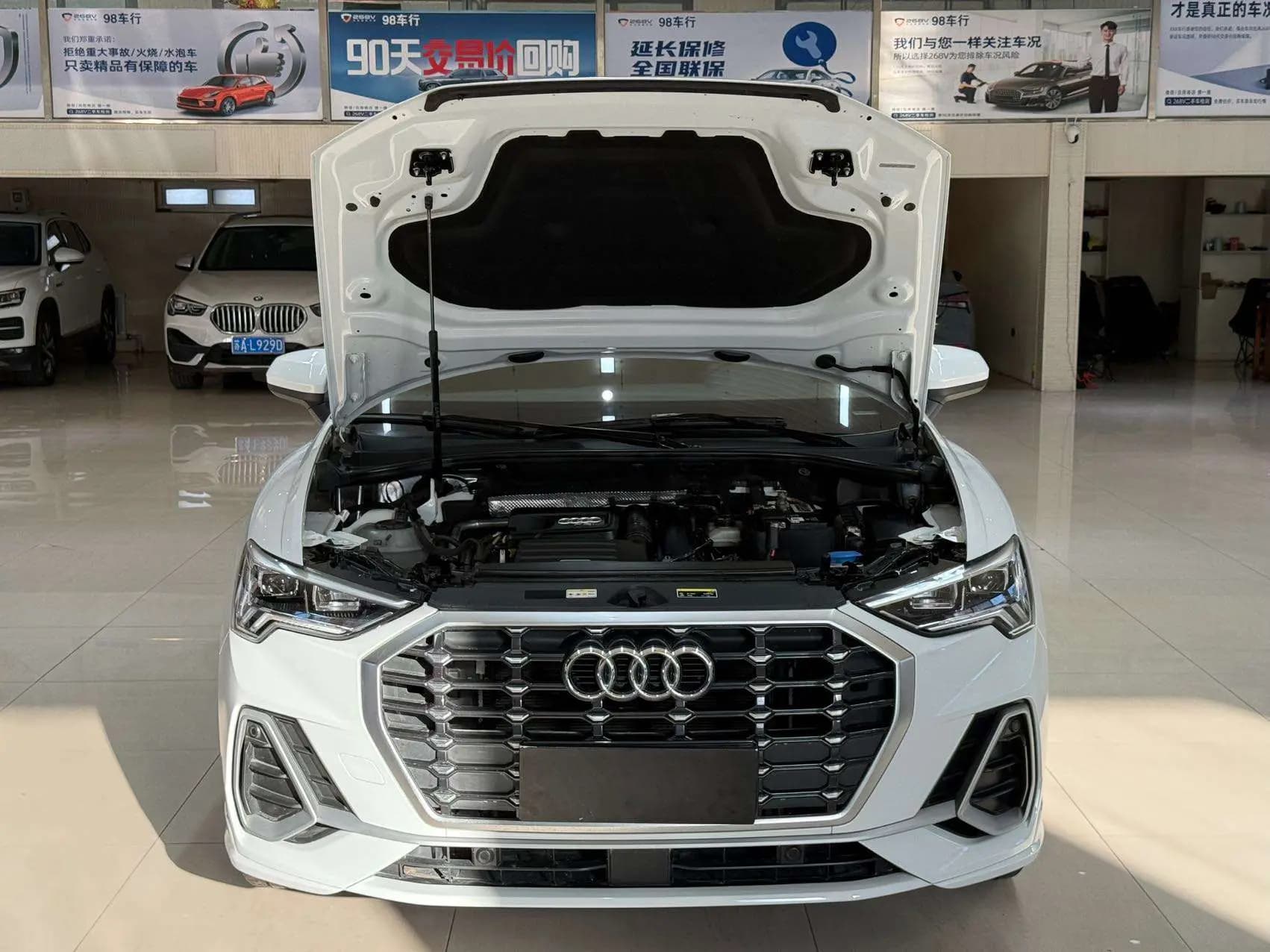 Audi Q3 2022 г. 45144 км. — фото 11