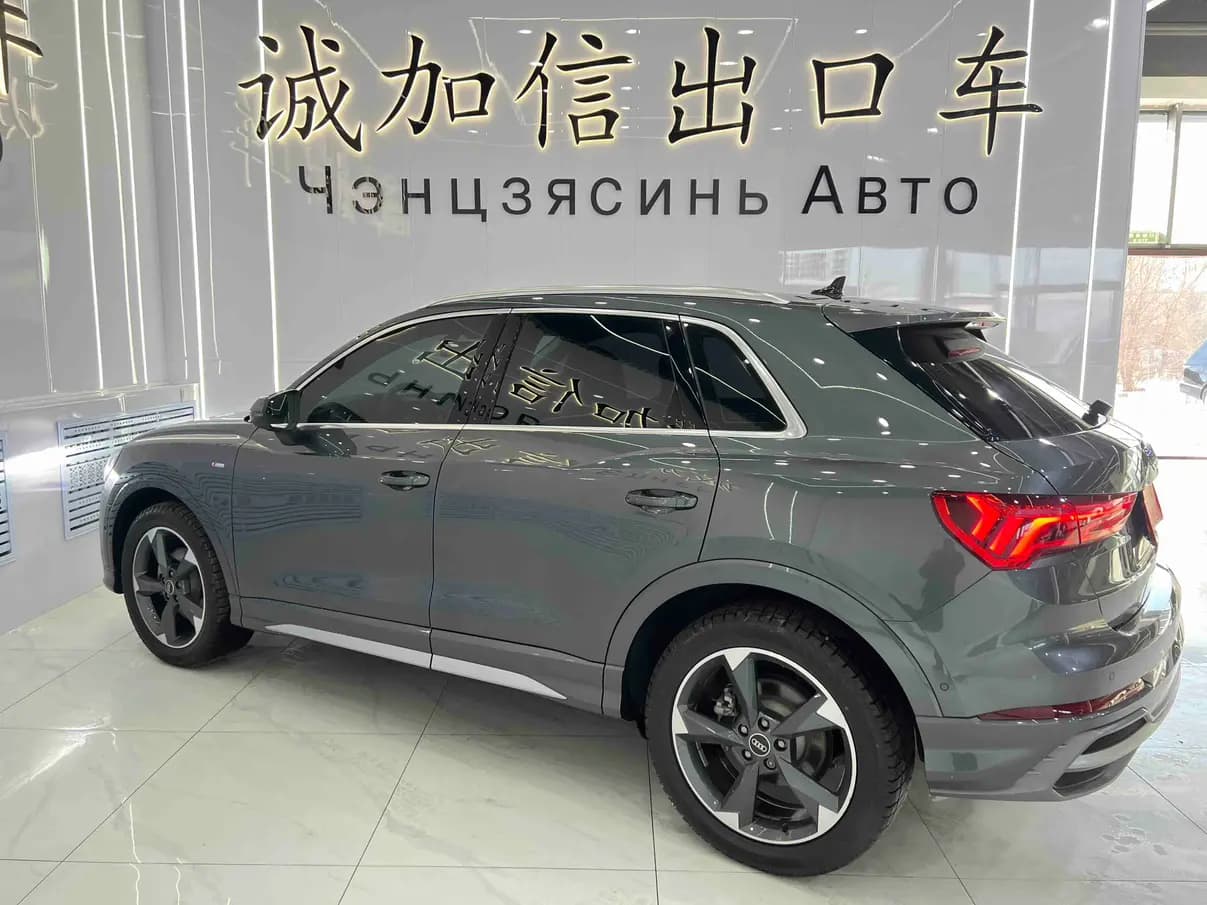 Audi Q3 2023 г. 42146 км. — фото 4