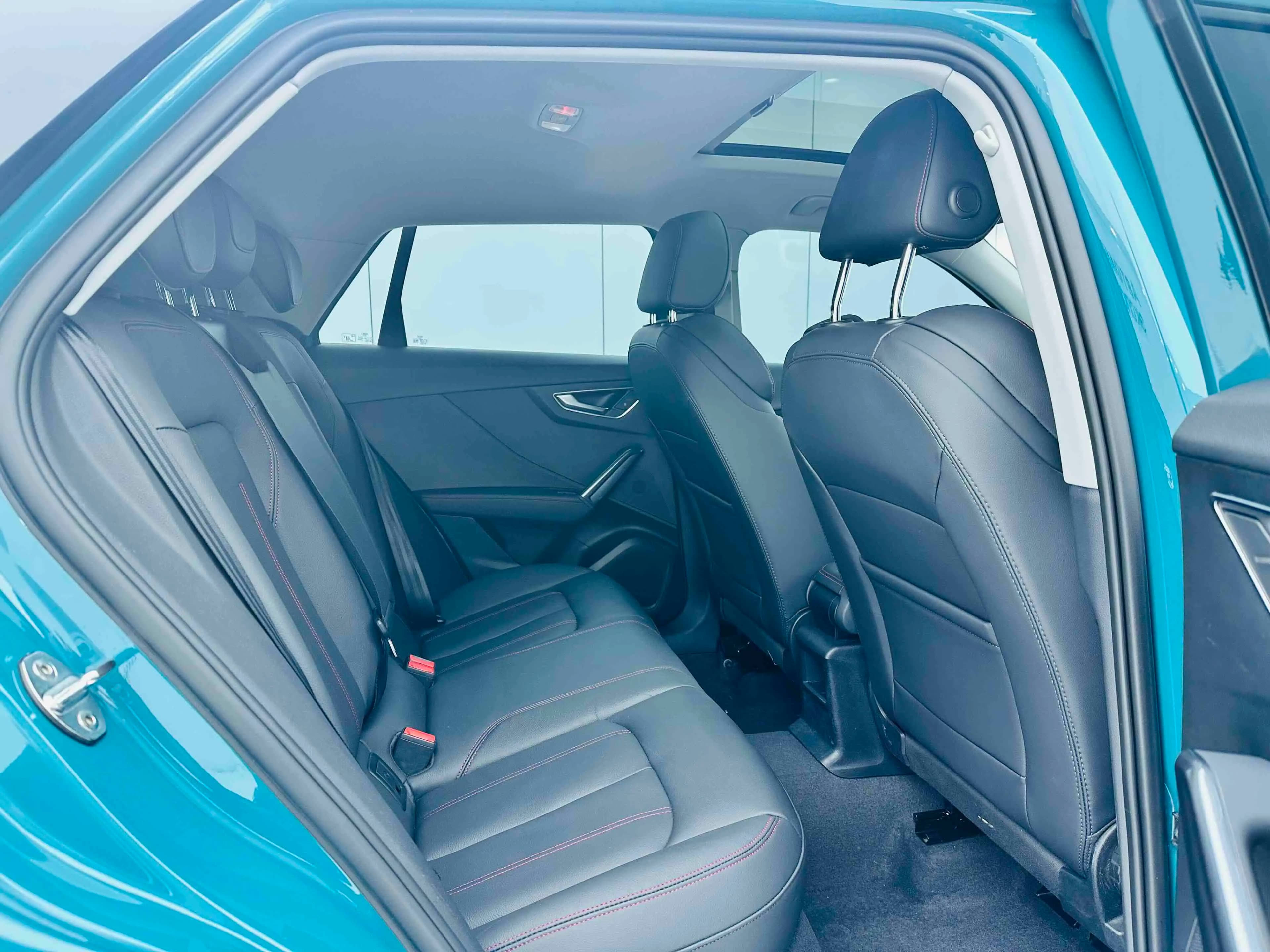 Audi Q2L 2022 г. 29005 км. — фото 22