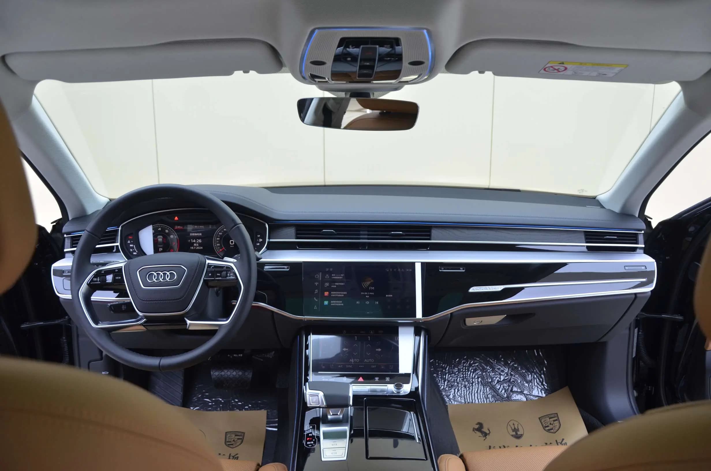 Audi A8 2024 г. 8033 км. — фото 10