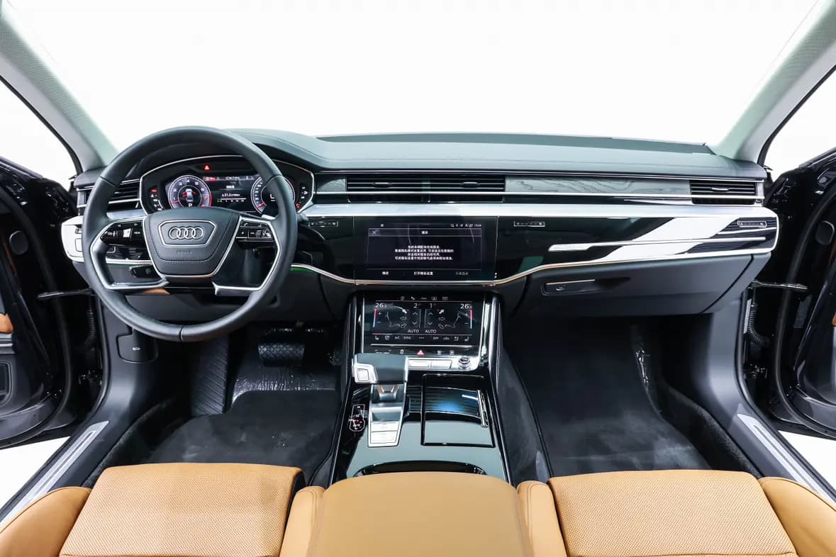 Audi A8 2025 г. 12132 км. — фото 15