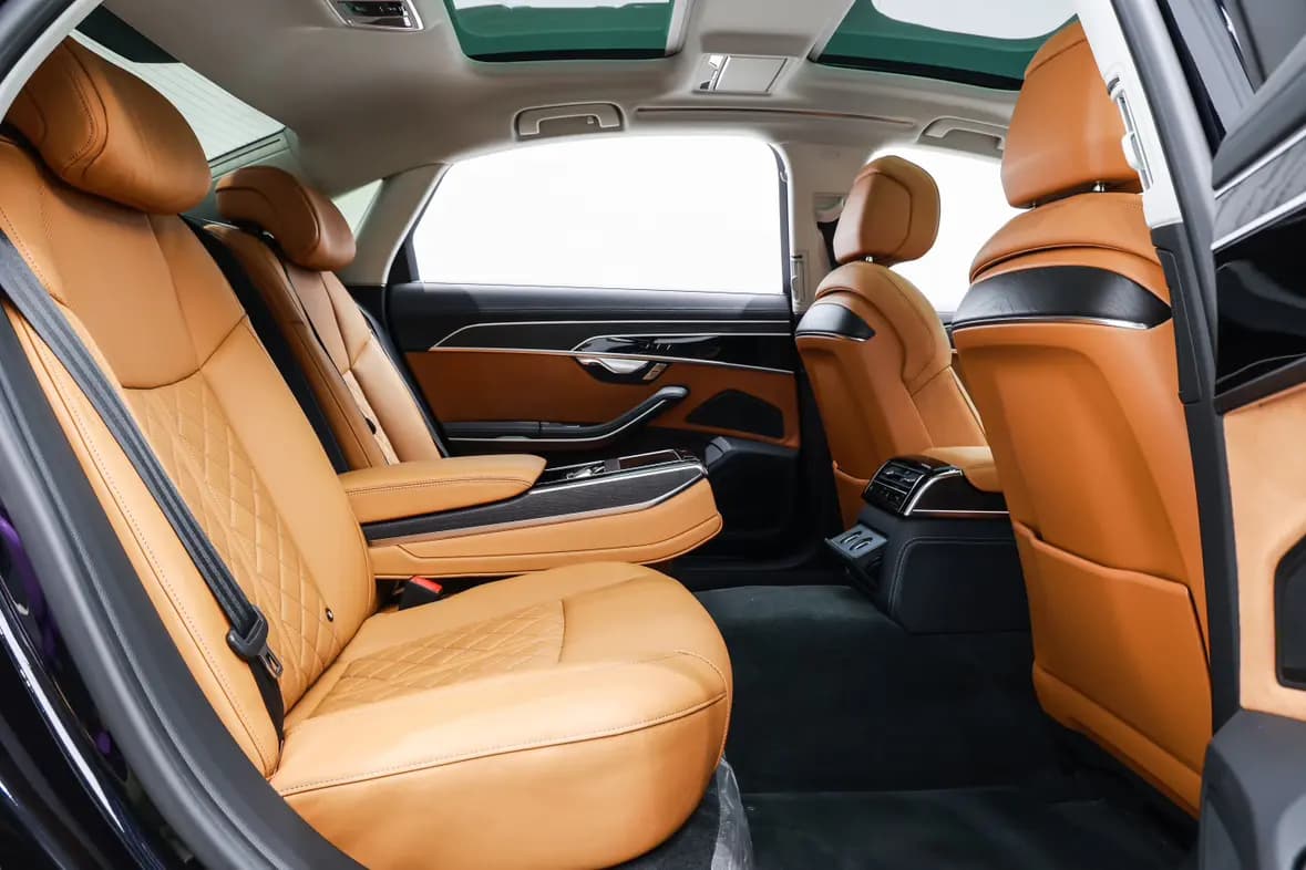 Audi A8 2025 г. 12132 км. — фото 23