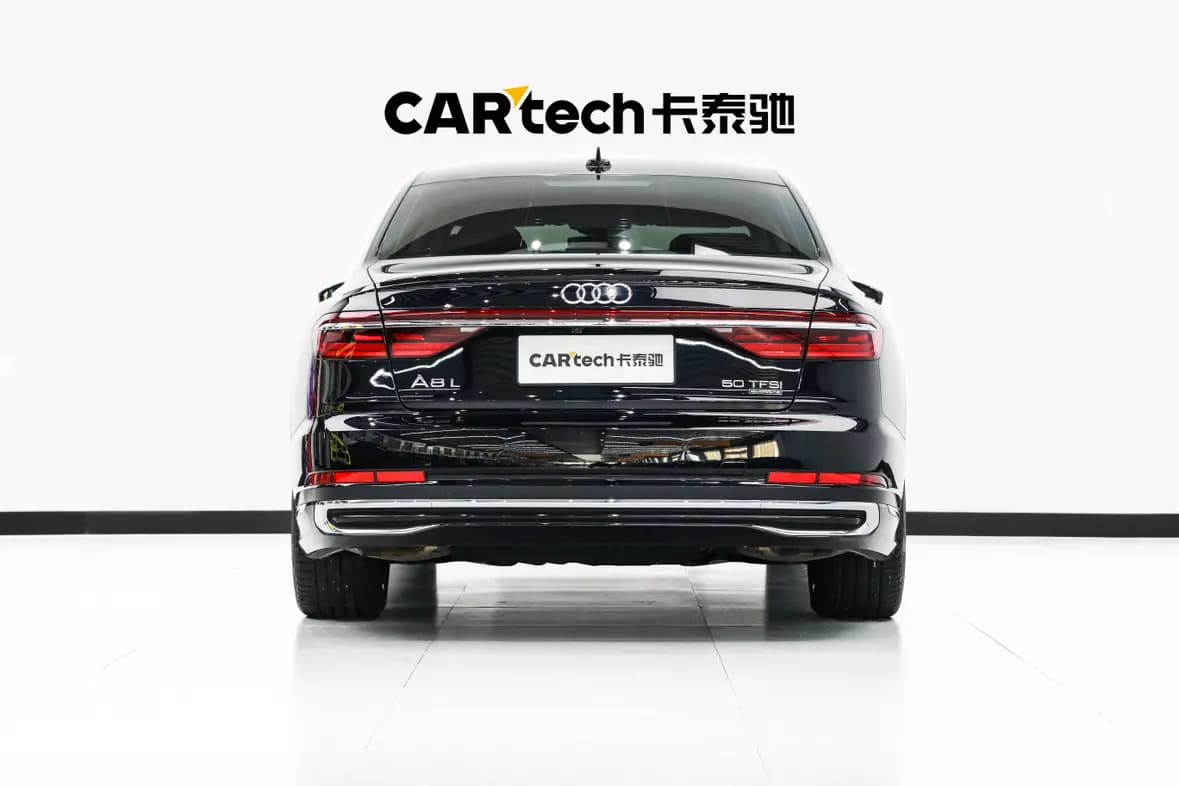 Audi A8 2025 г. 12132 км. — фото 6