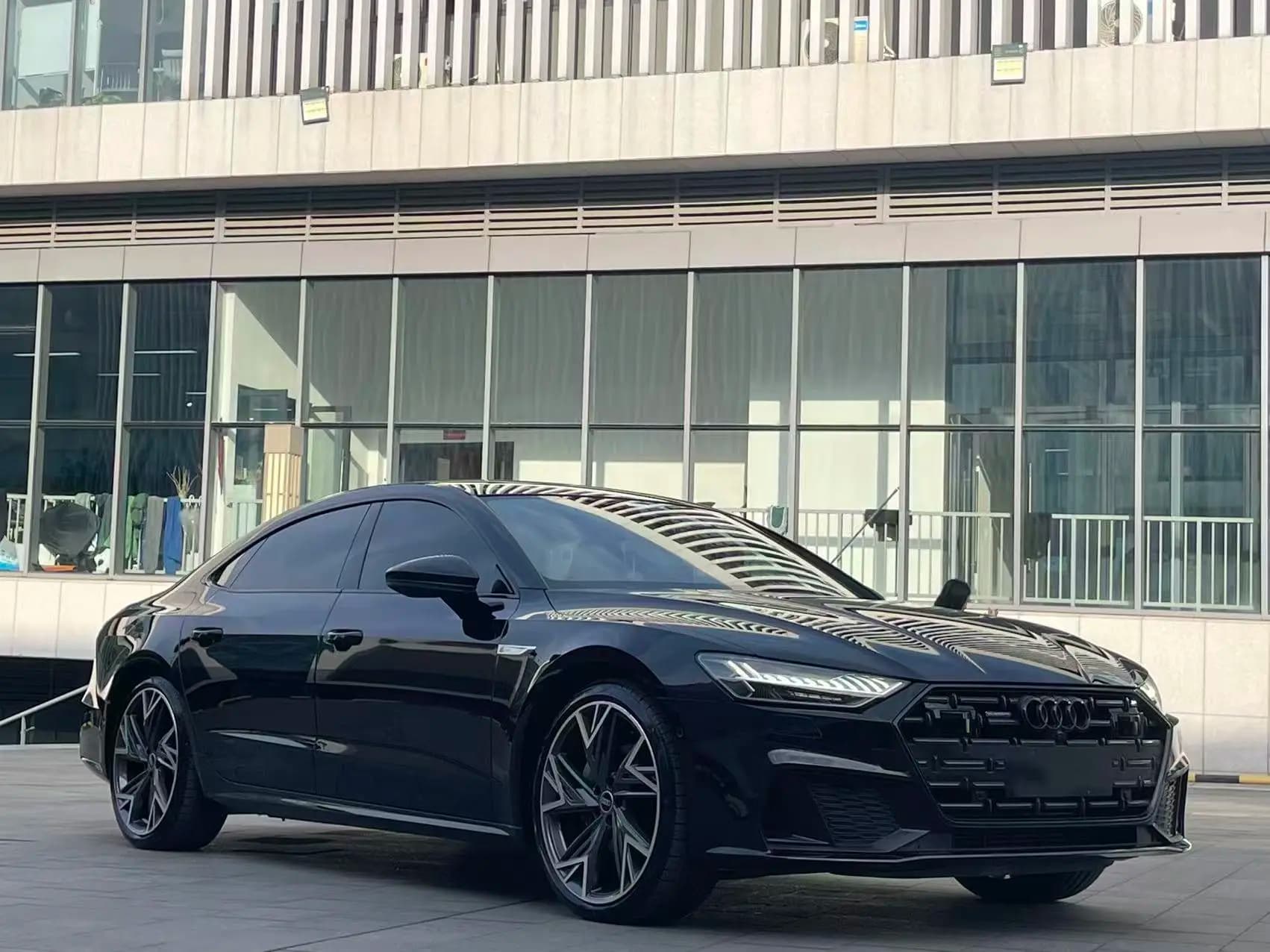 Audi A7L 2023 г. 39000 км. — фото 3