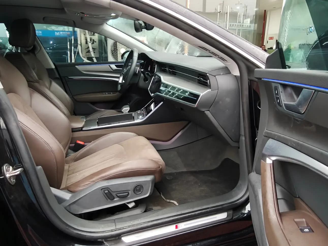 Audi A7L 2023 г. 63000 км. — фото 19