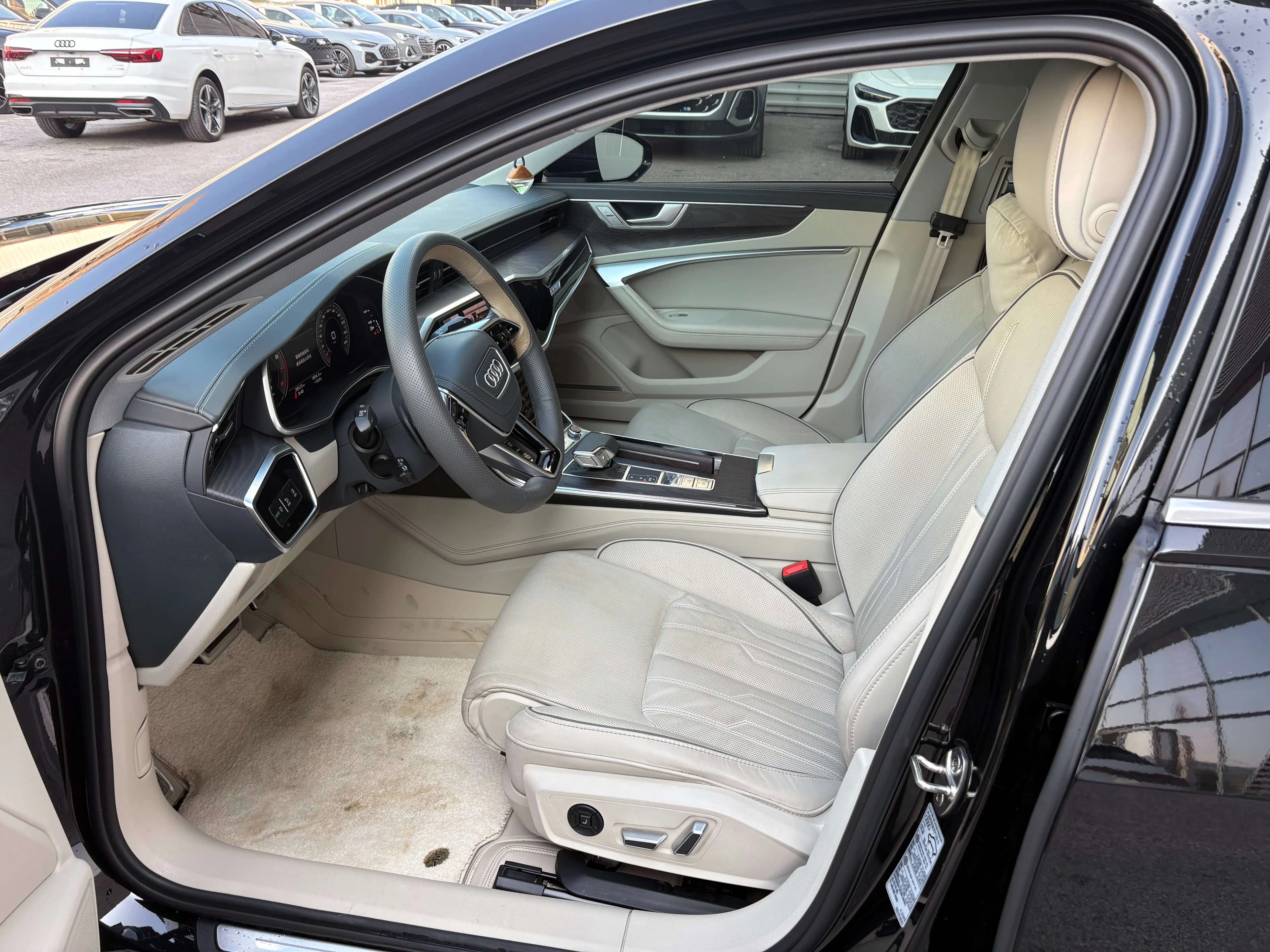 Audi A6L 2023 г. 39038 км. — фото 20