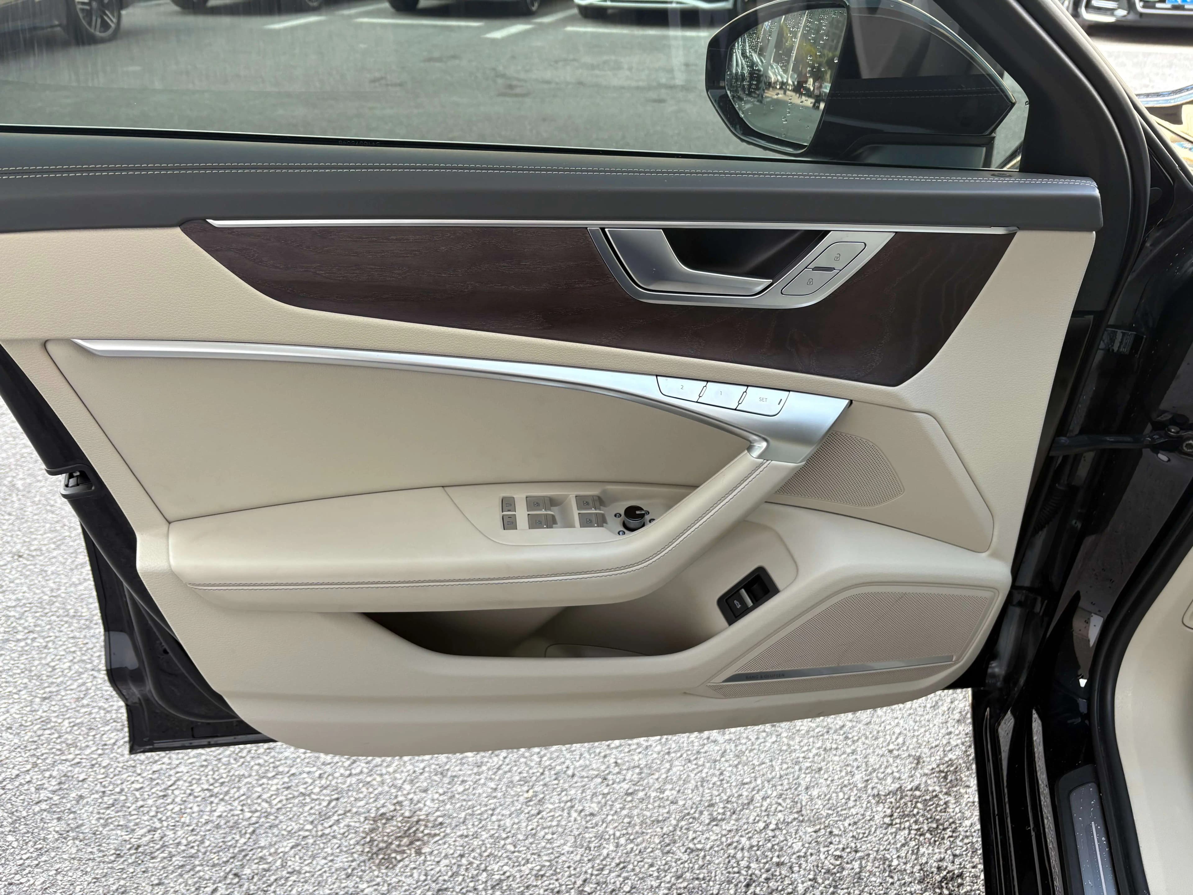 Audi A6L 2023 г. 39038 км. — фото 8