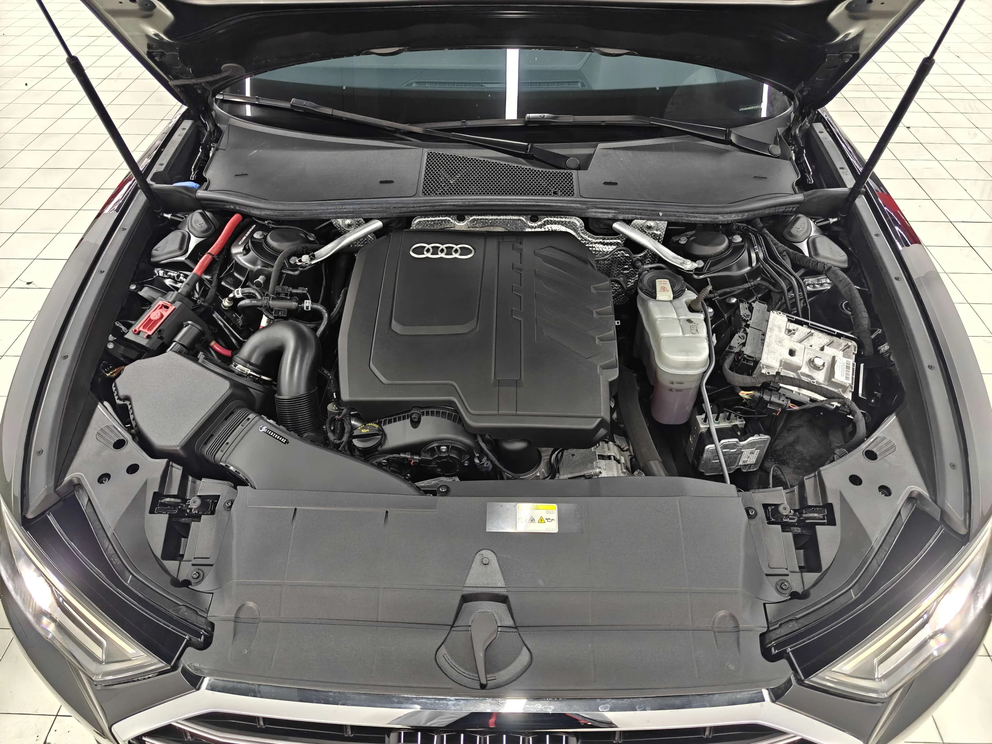 Audi A6L 2024 г. 37008 км. — фото 7