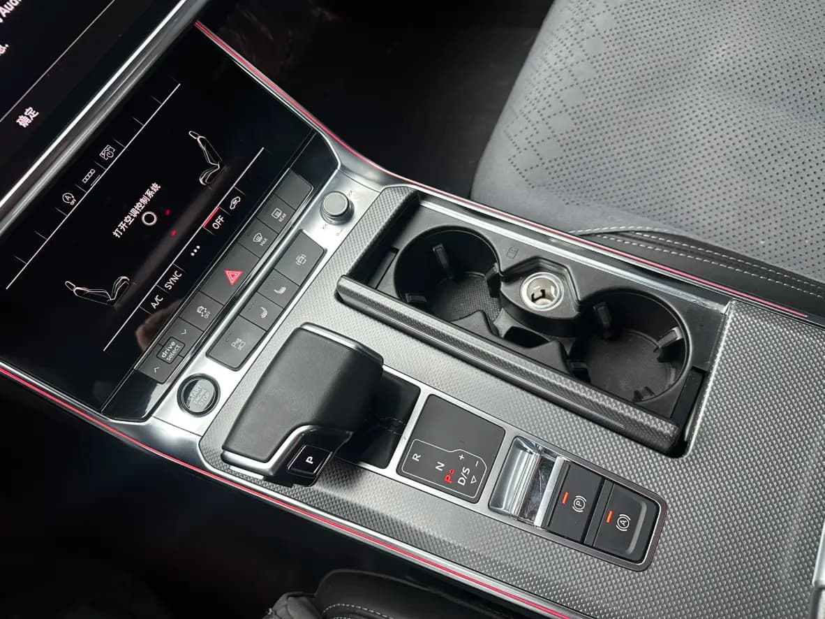Audi A6L 2022 г. 54009 км. — фото 12