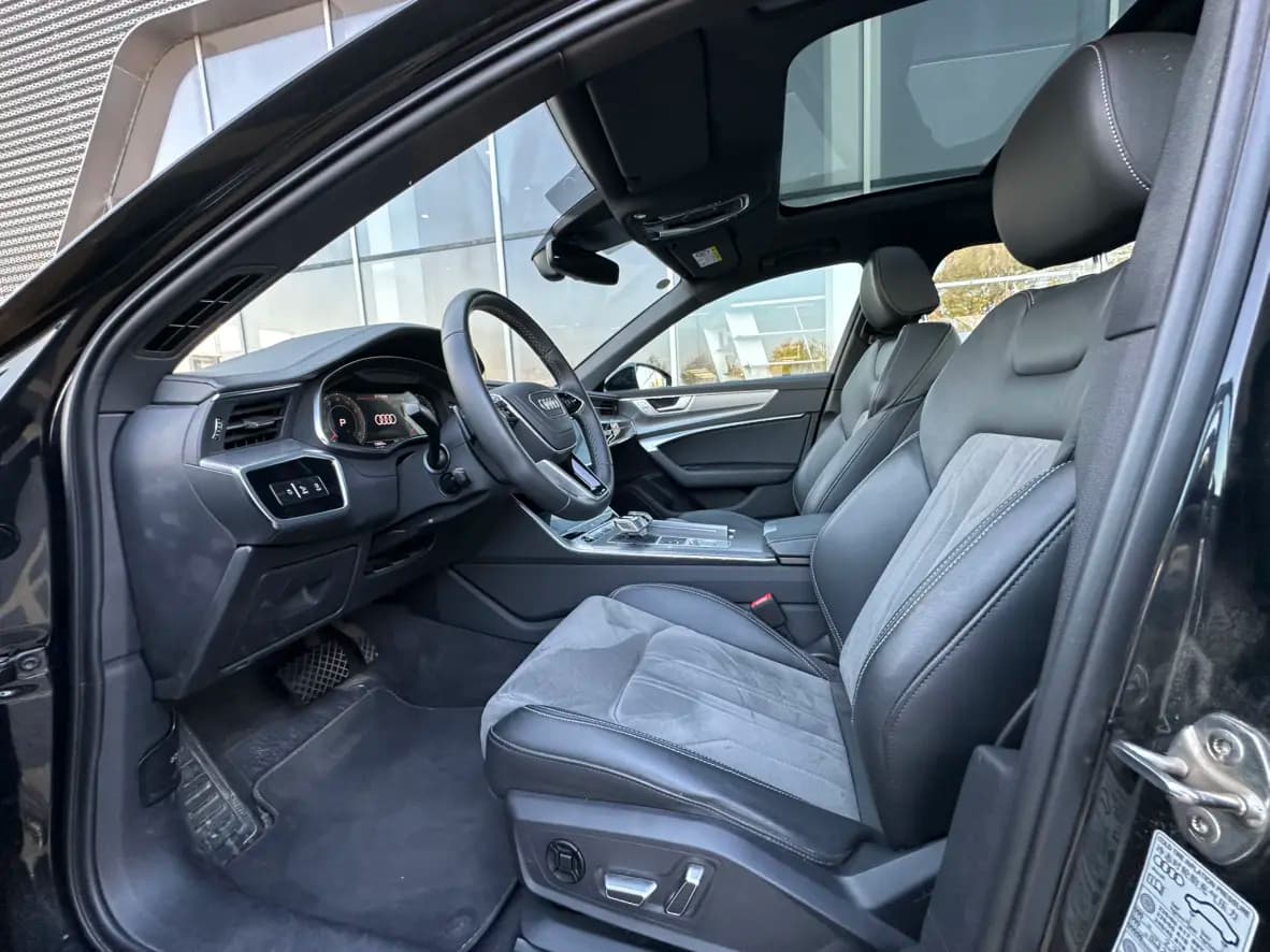 Audi A6L 2024 г. 13012 км. — фото 13