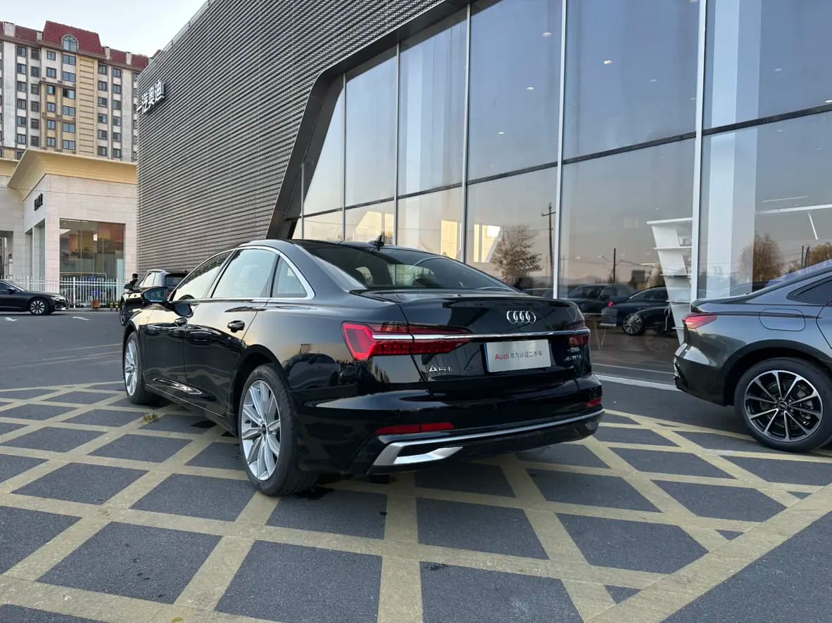 Audi A6L 2024 г. 13012 км. — фото 4