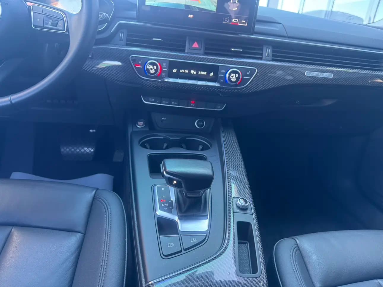 Audi A4 2021 г. 60036 км. — фото 8