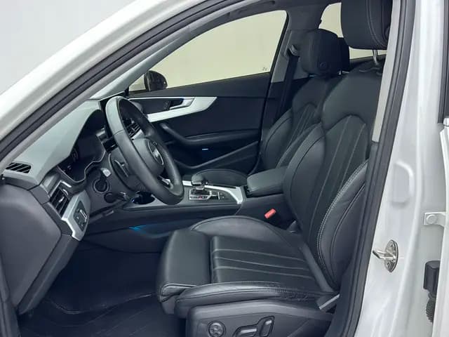 Audi A4L 2021 г. 66956 км. — фото 14